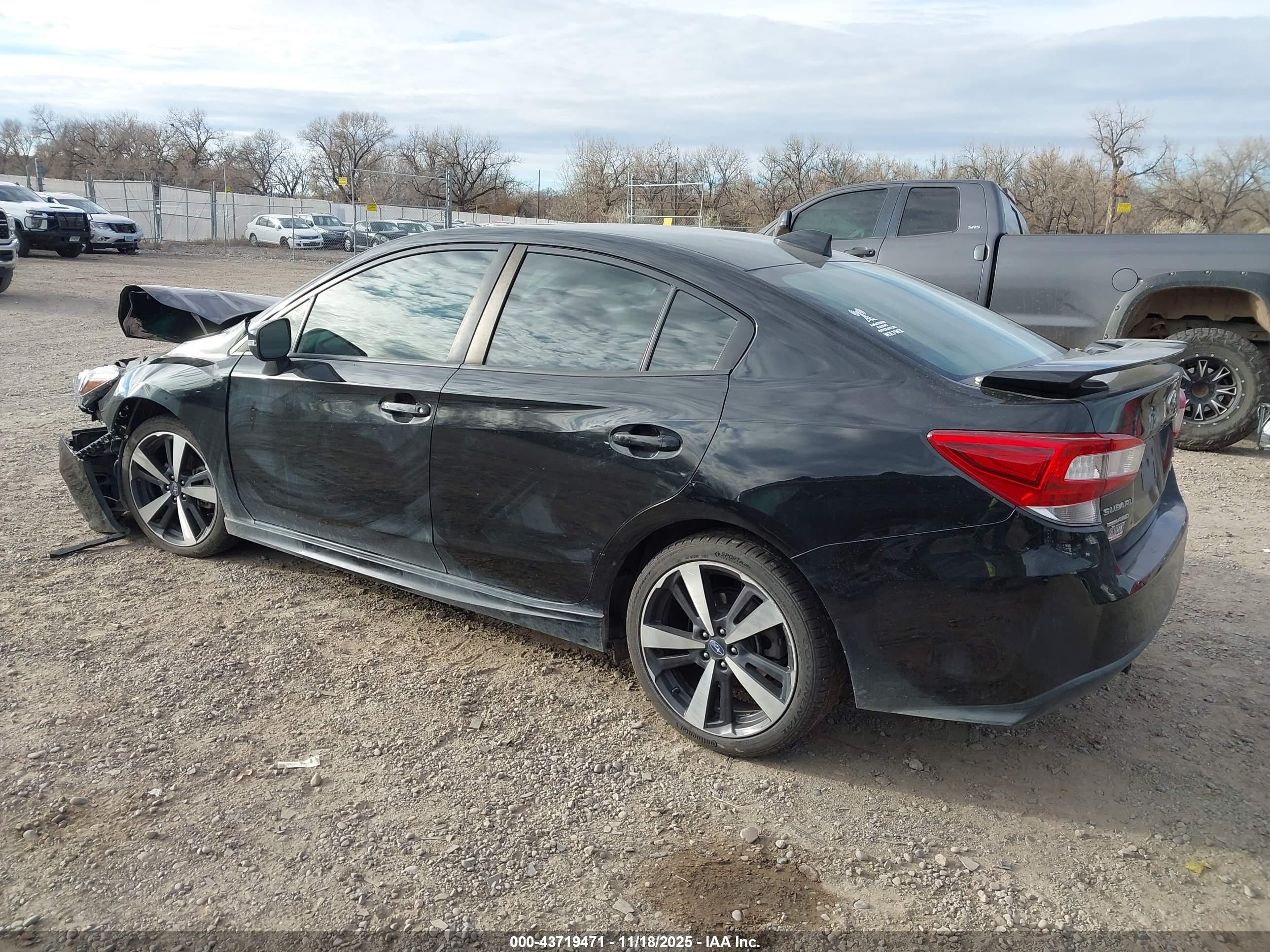 SUBARU IMPREZA image 3