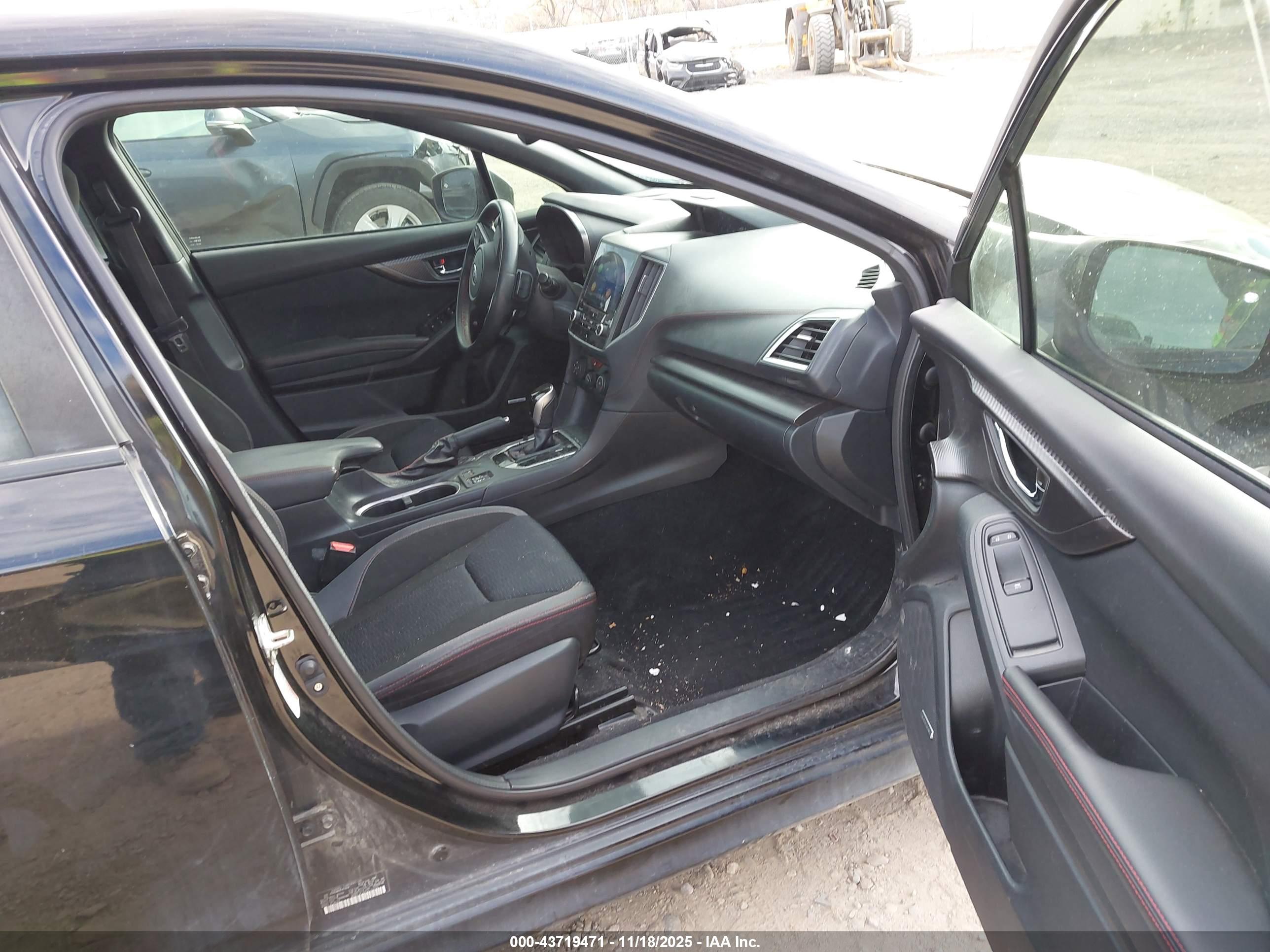 SUBARU IMPREZA image 5