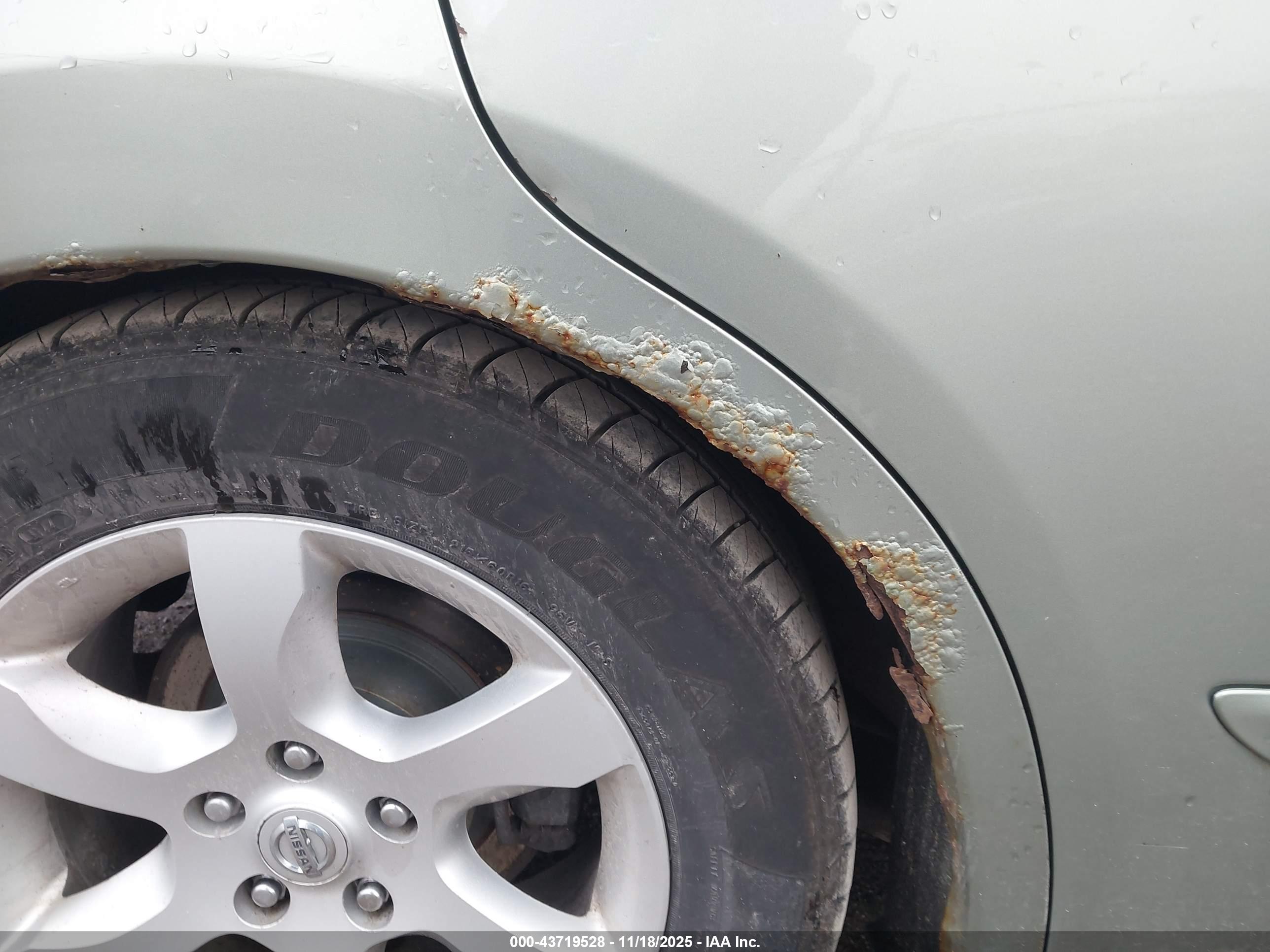 NISSAN ALTIMA image 6