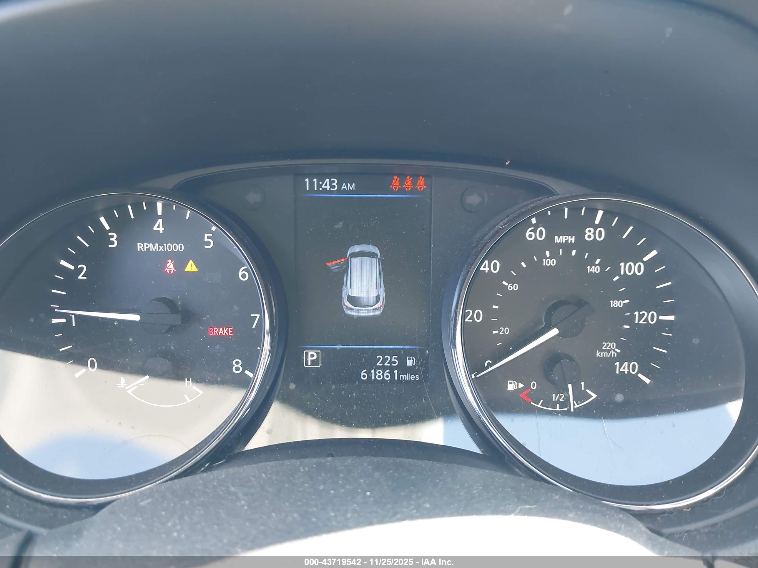 NISSAN ROGUE image 7