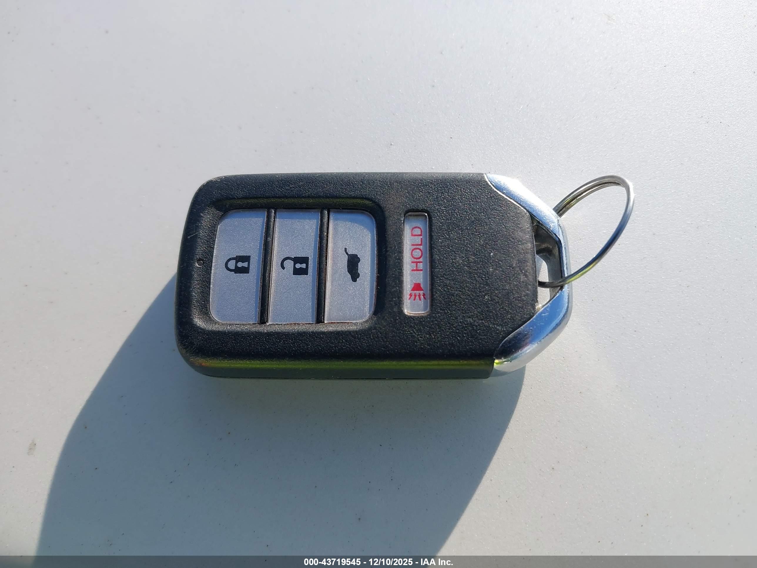 HONDA CR-V image 11