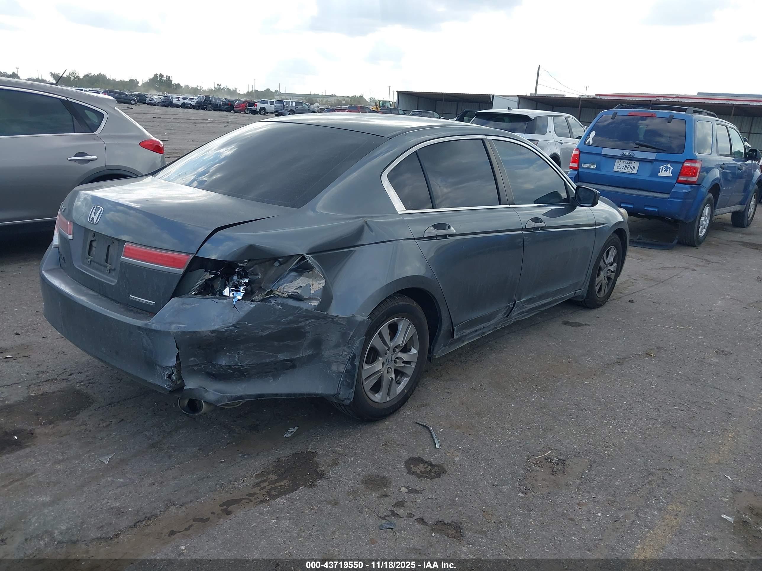 HONDA ACCORD image 4