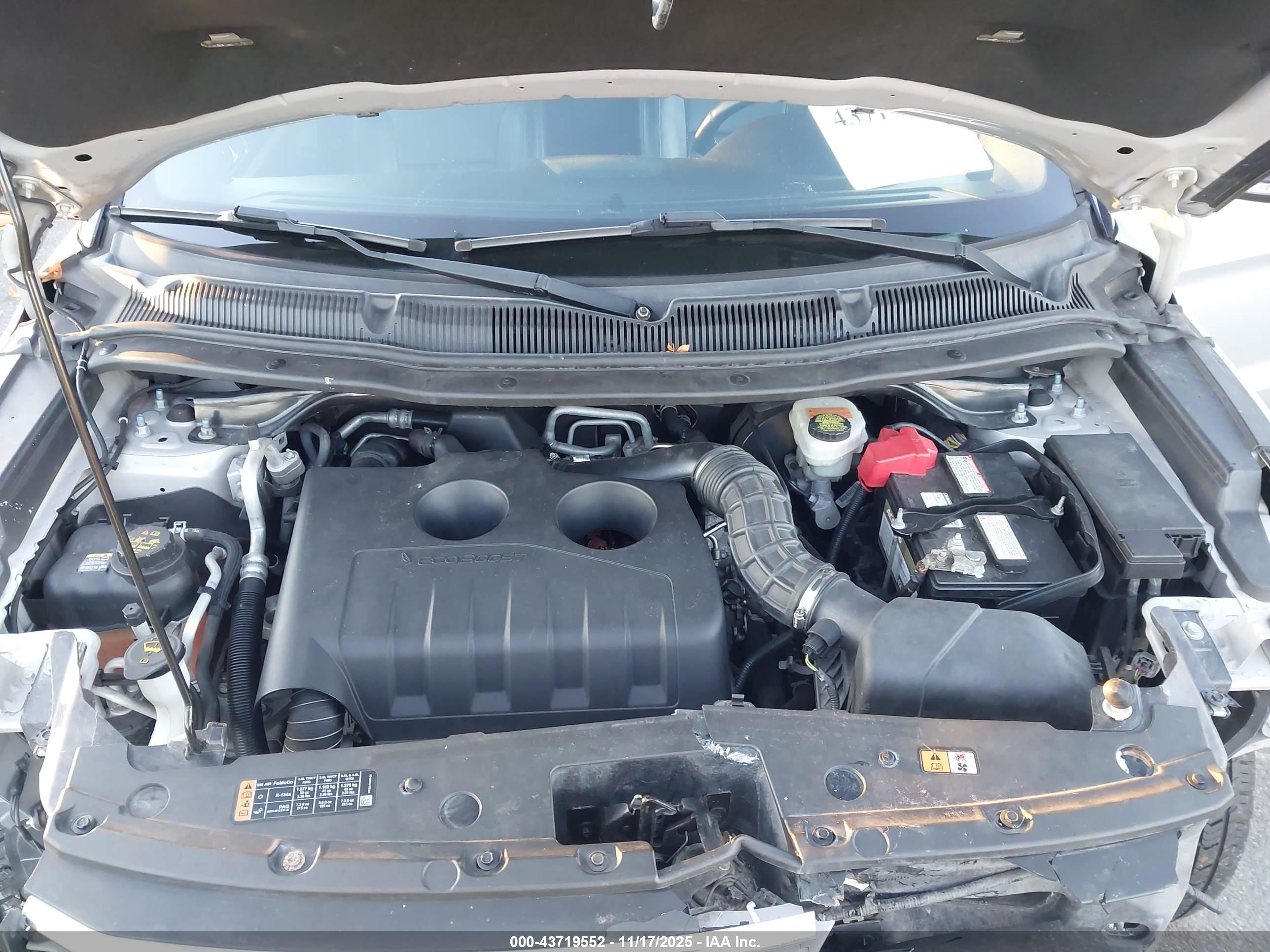 FORD EXPLORER image 10