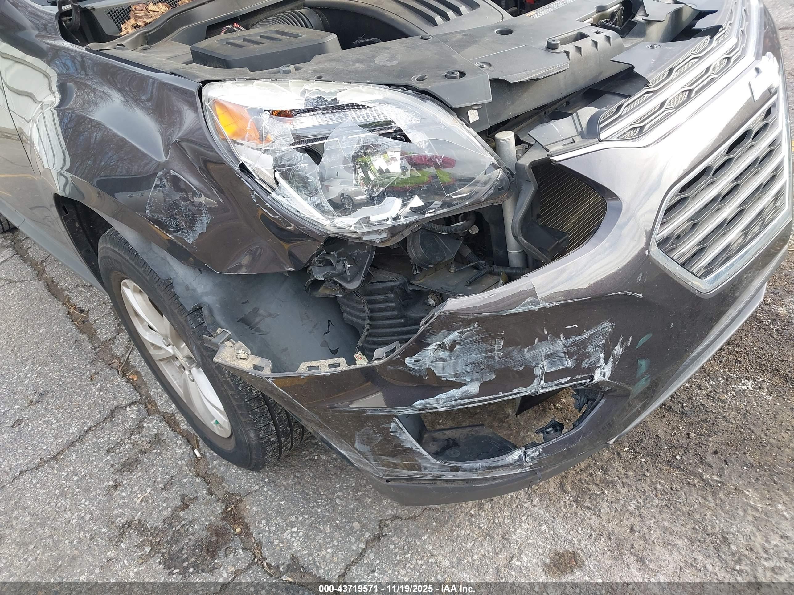 CHEVROLET EQUINOX image 6