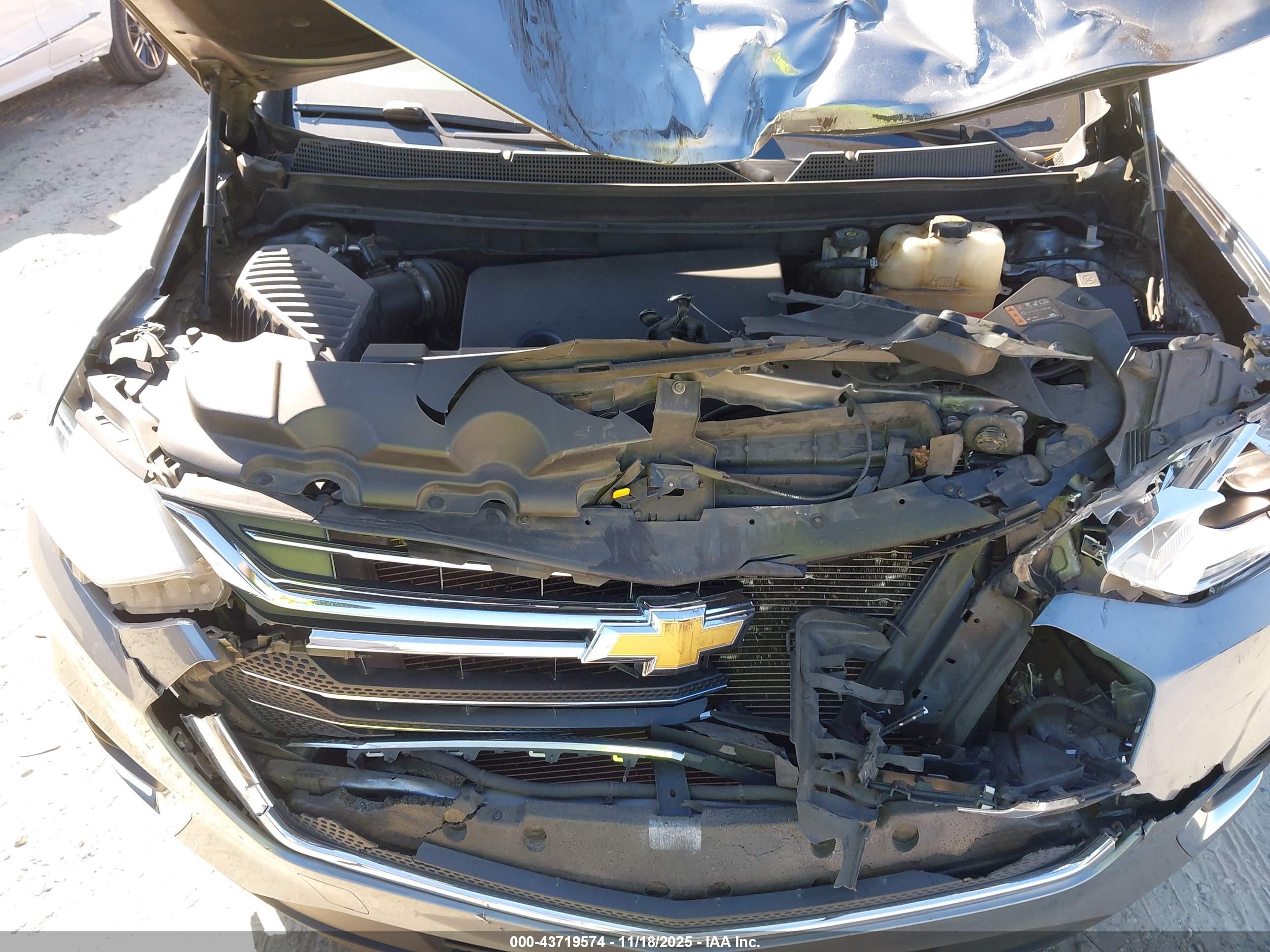 CHEVROLET TRAVERSE image 10