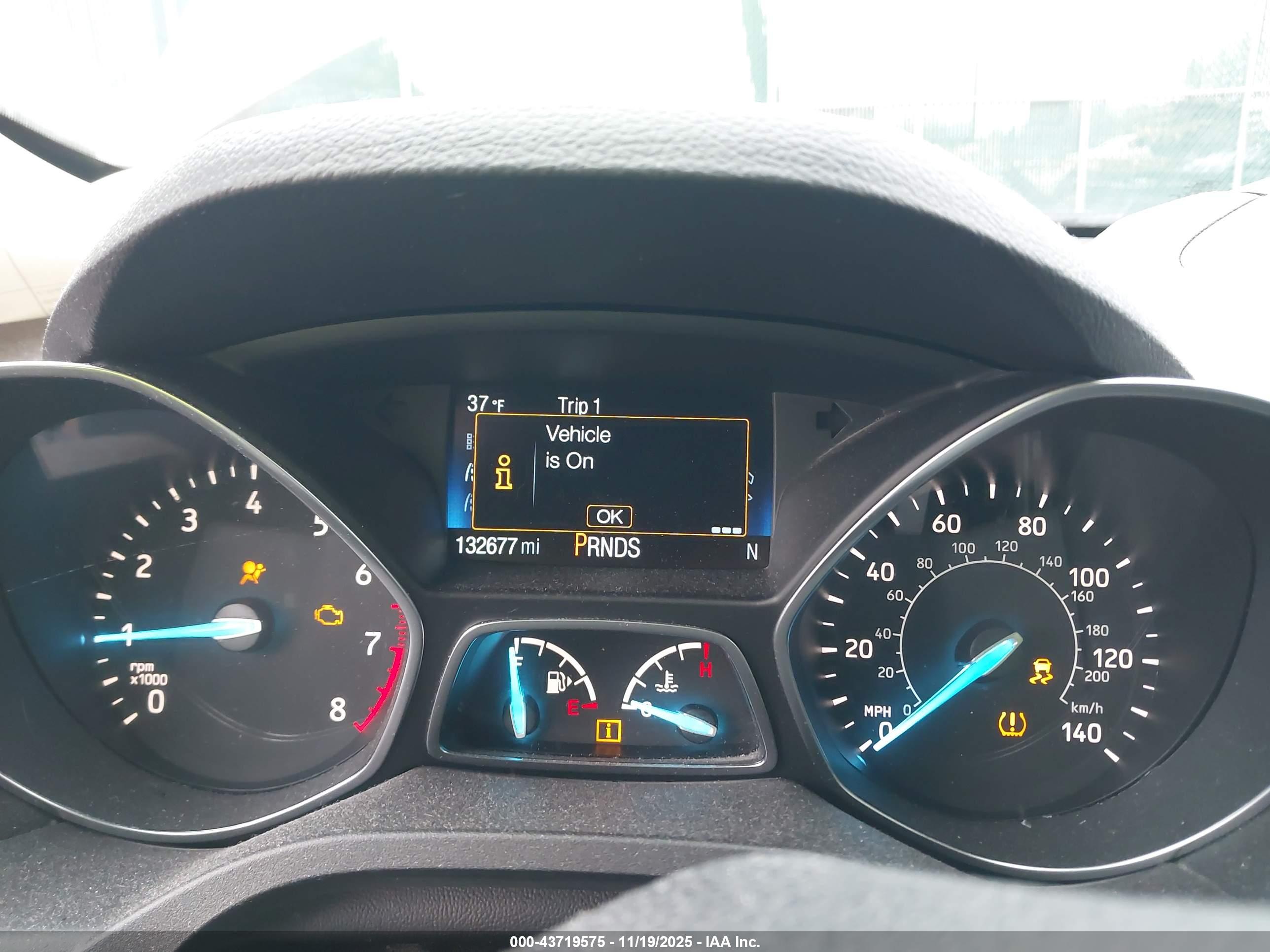 FORD ESCAPE image 7