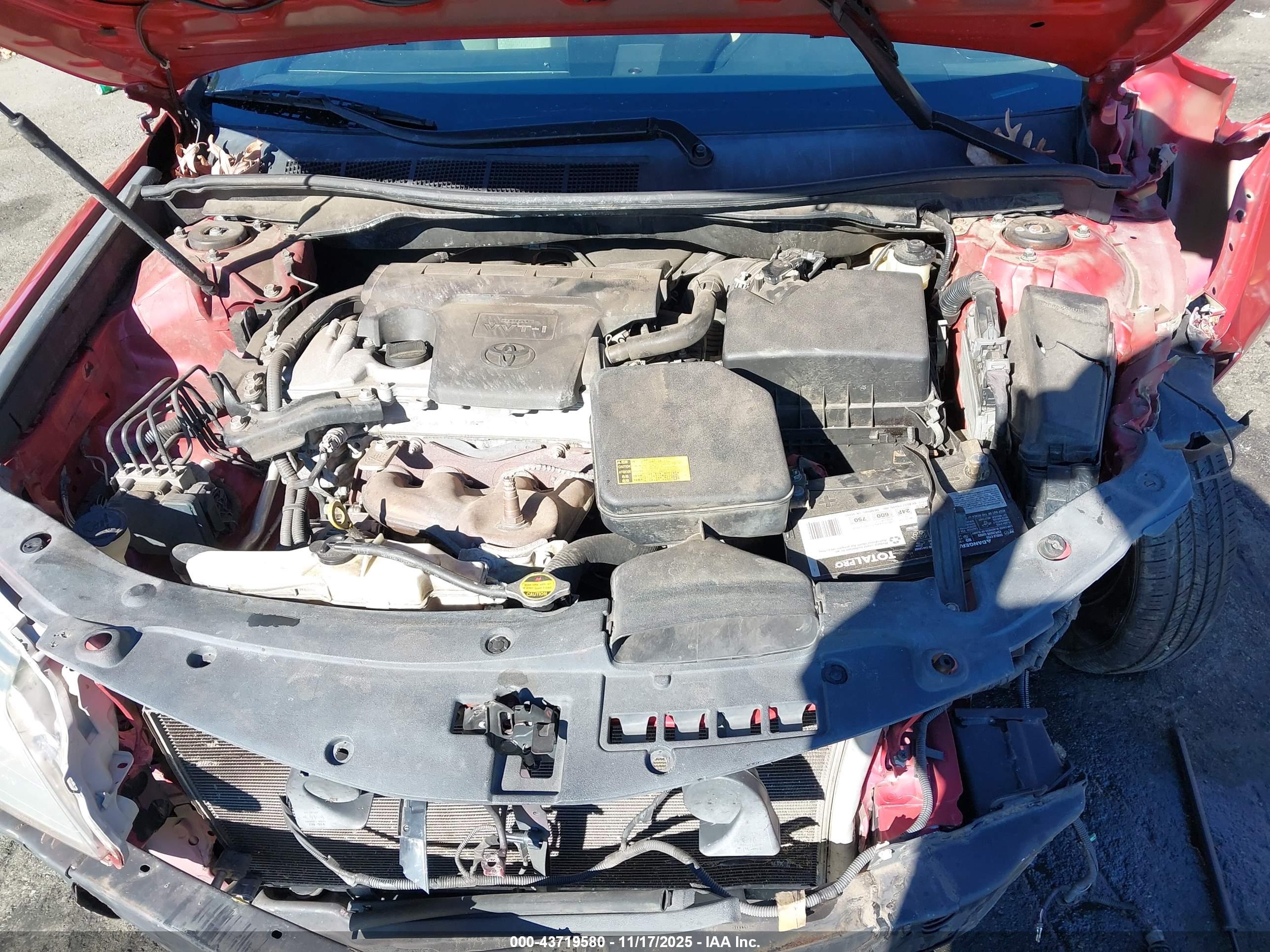 TOYOTA CAMRY image 10