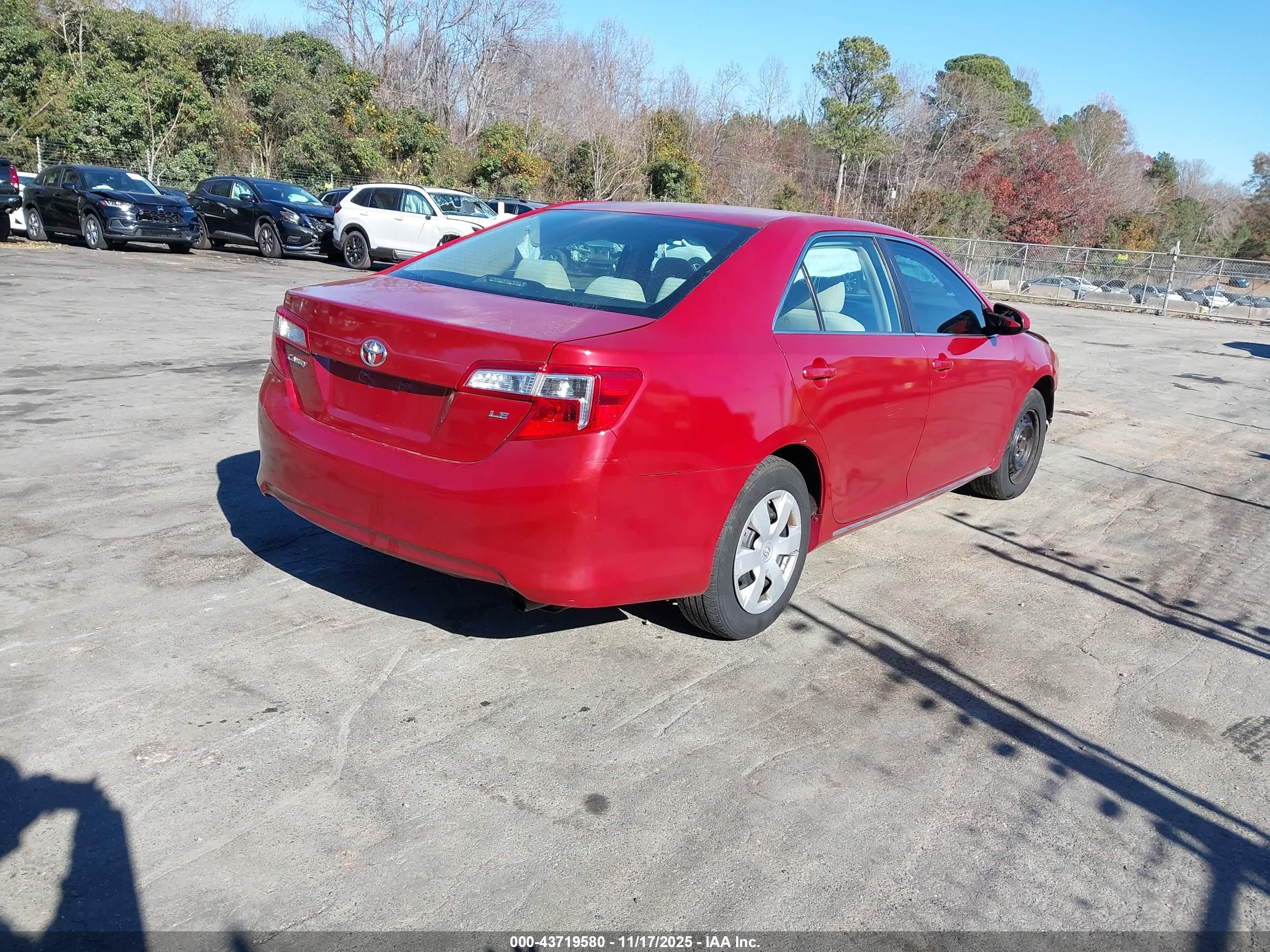 TOYOTA CAMRY image 4