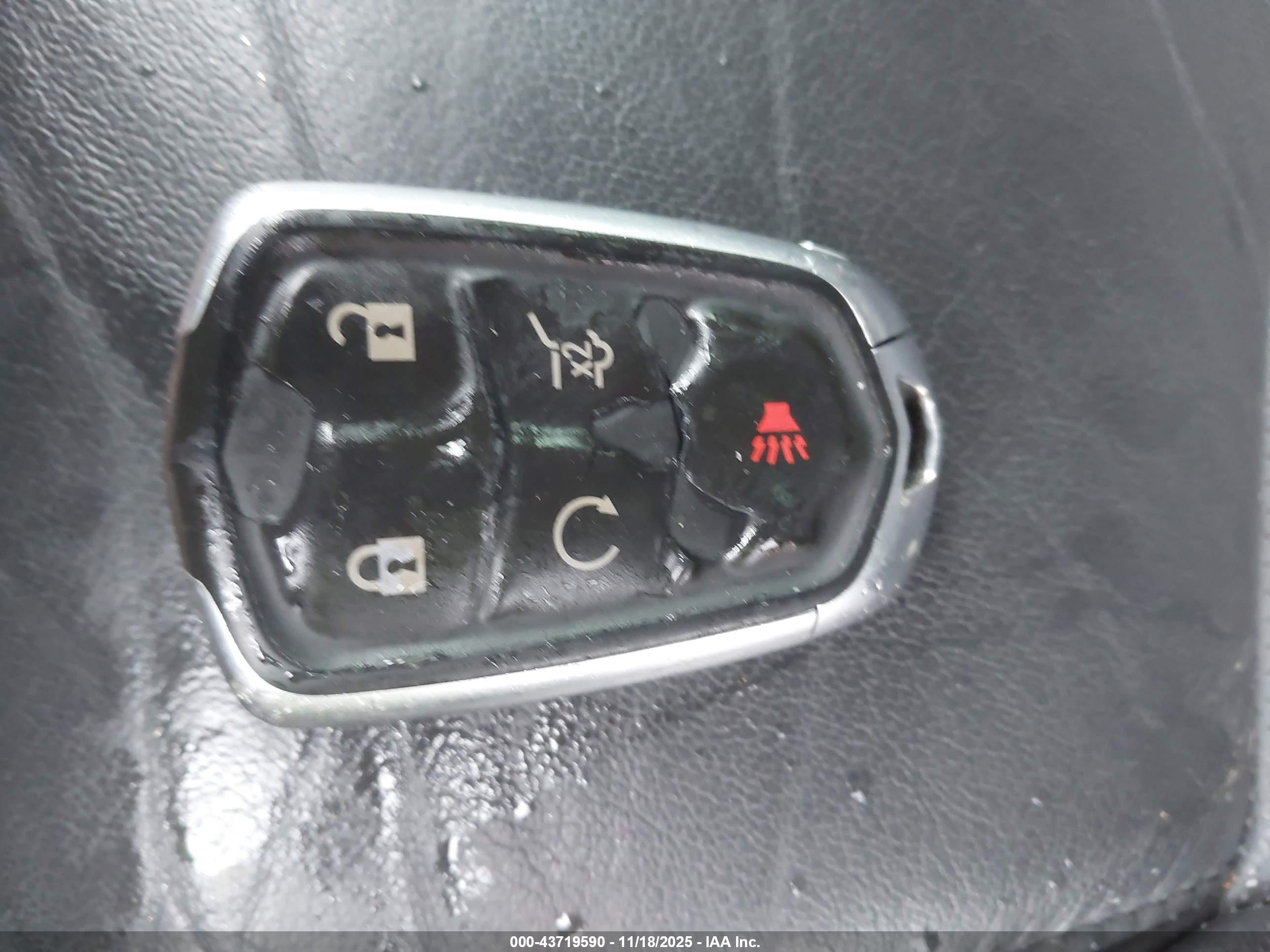 CADILLAC XT5 image 11
