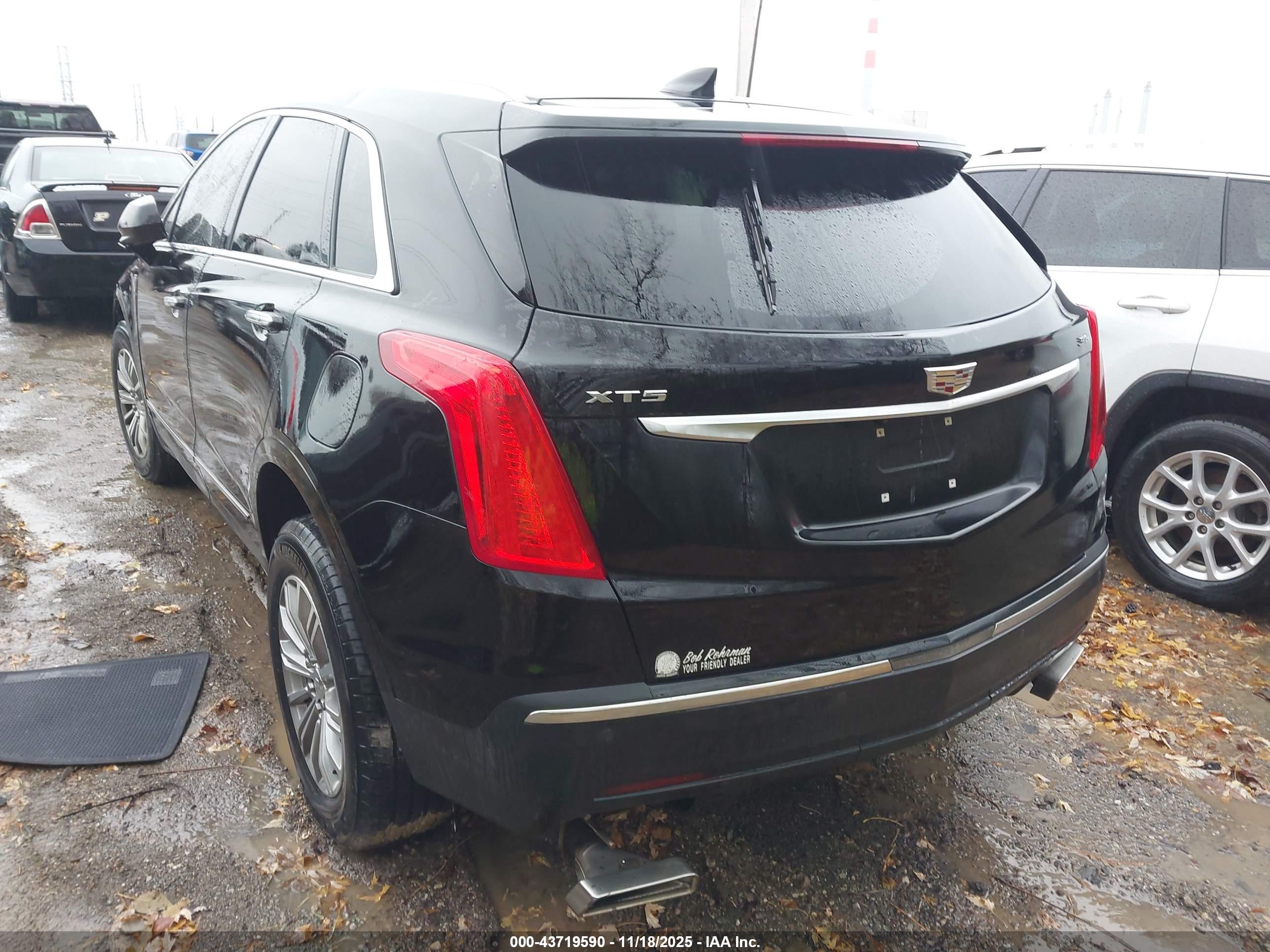 CADILLAC XT5 image 3