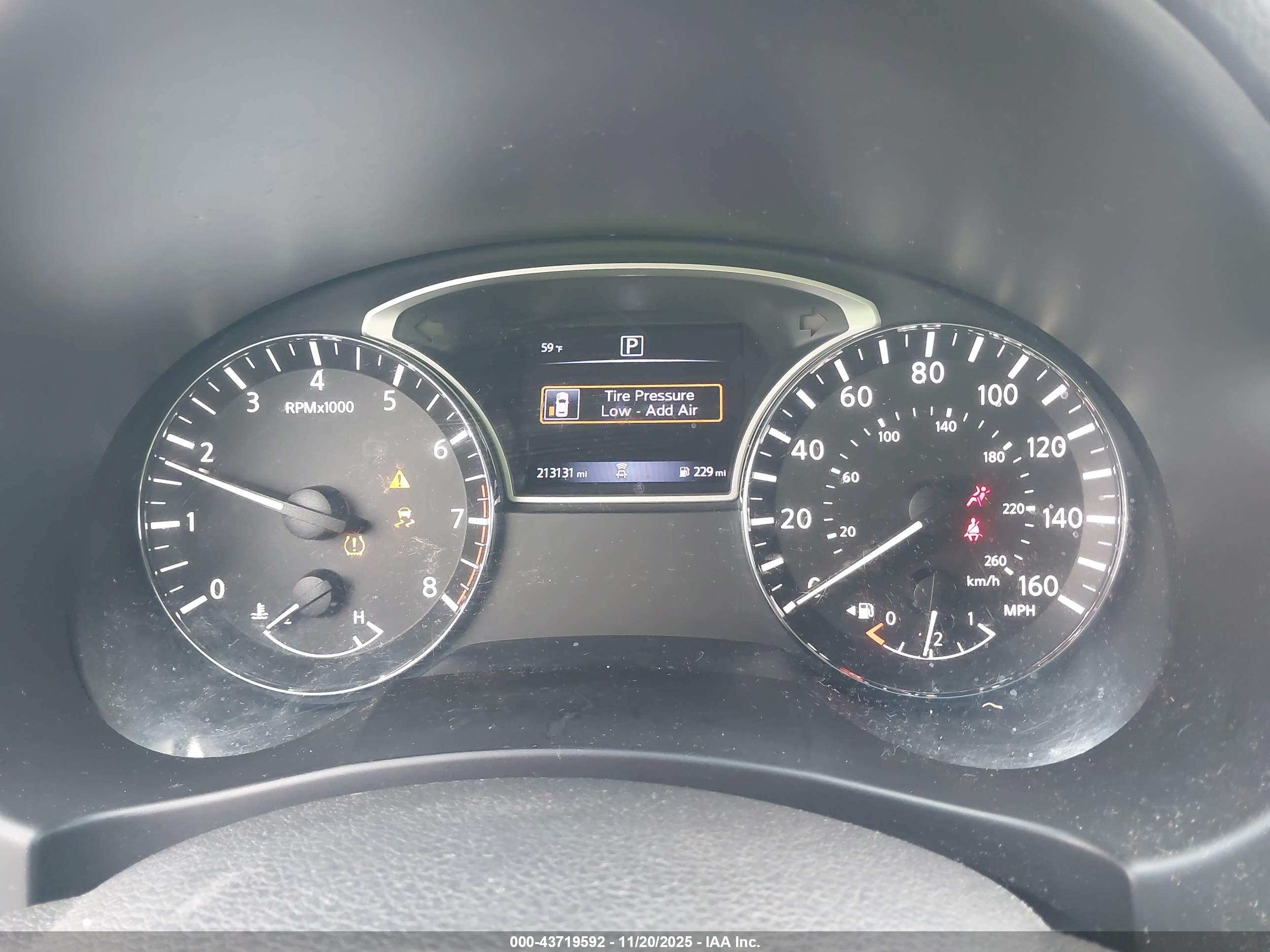 NISSAN ALTIMA image 7