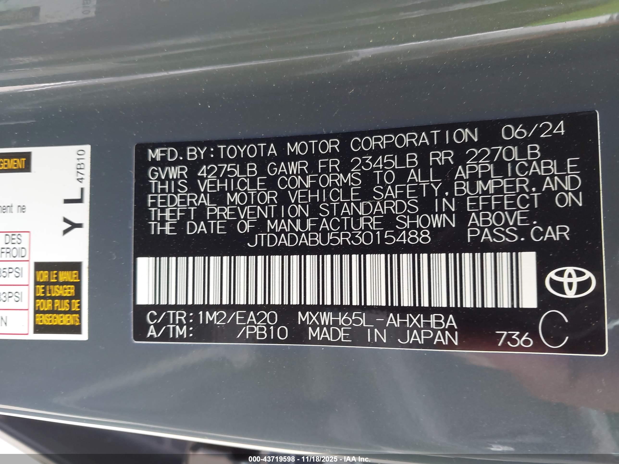 TOYOTA PRIUS image 9