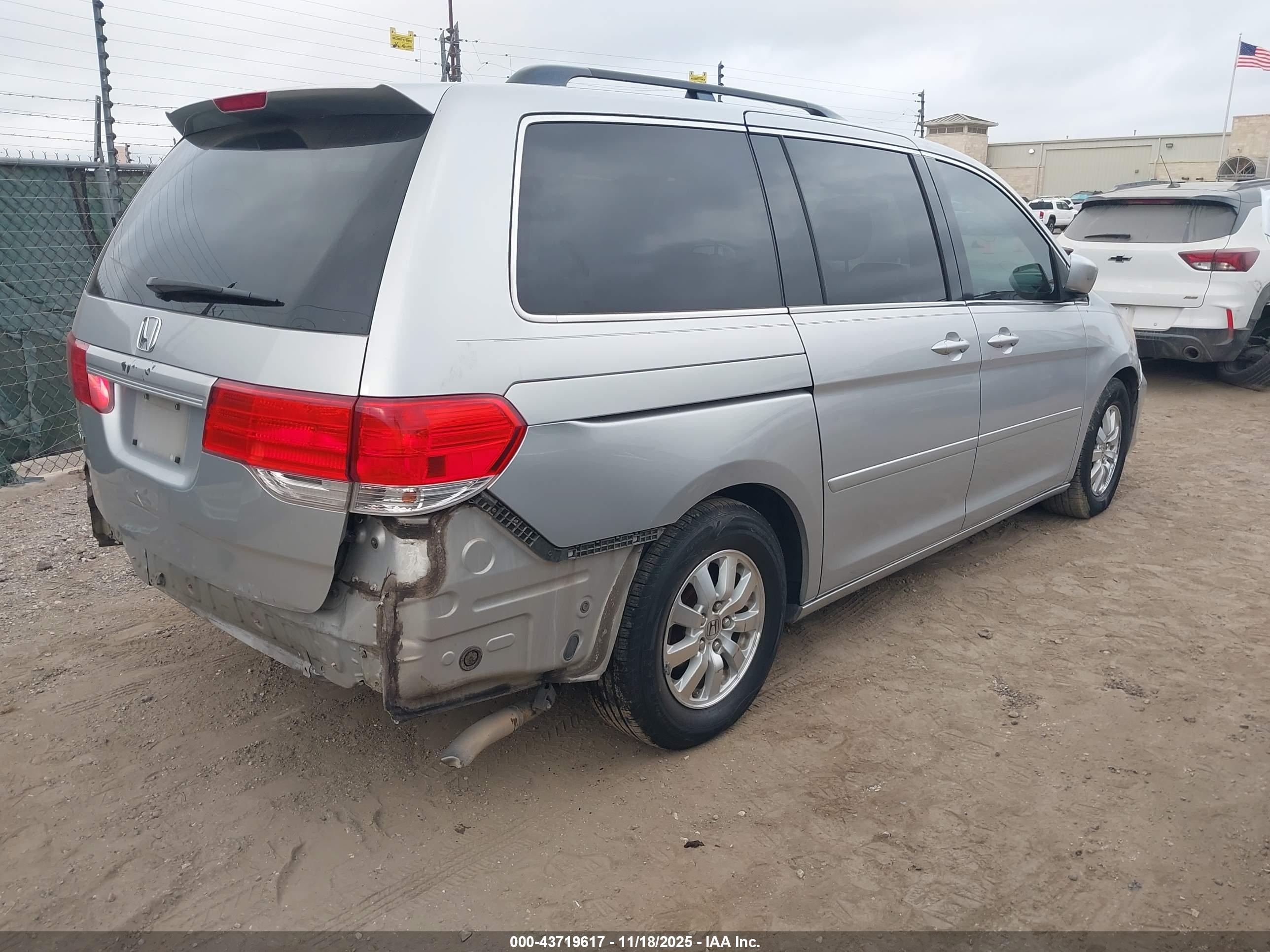 HONDA ODYSSEY image 4