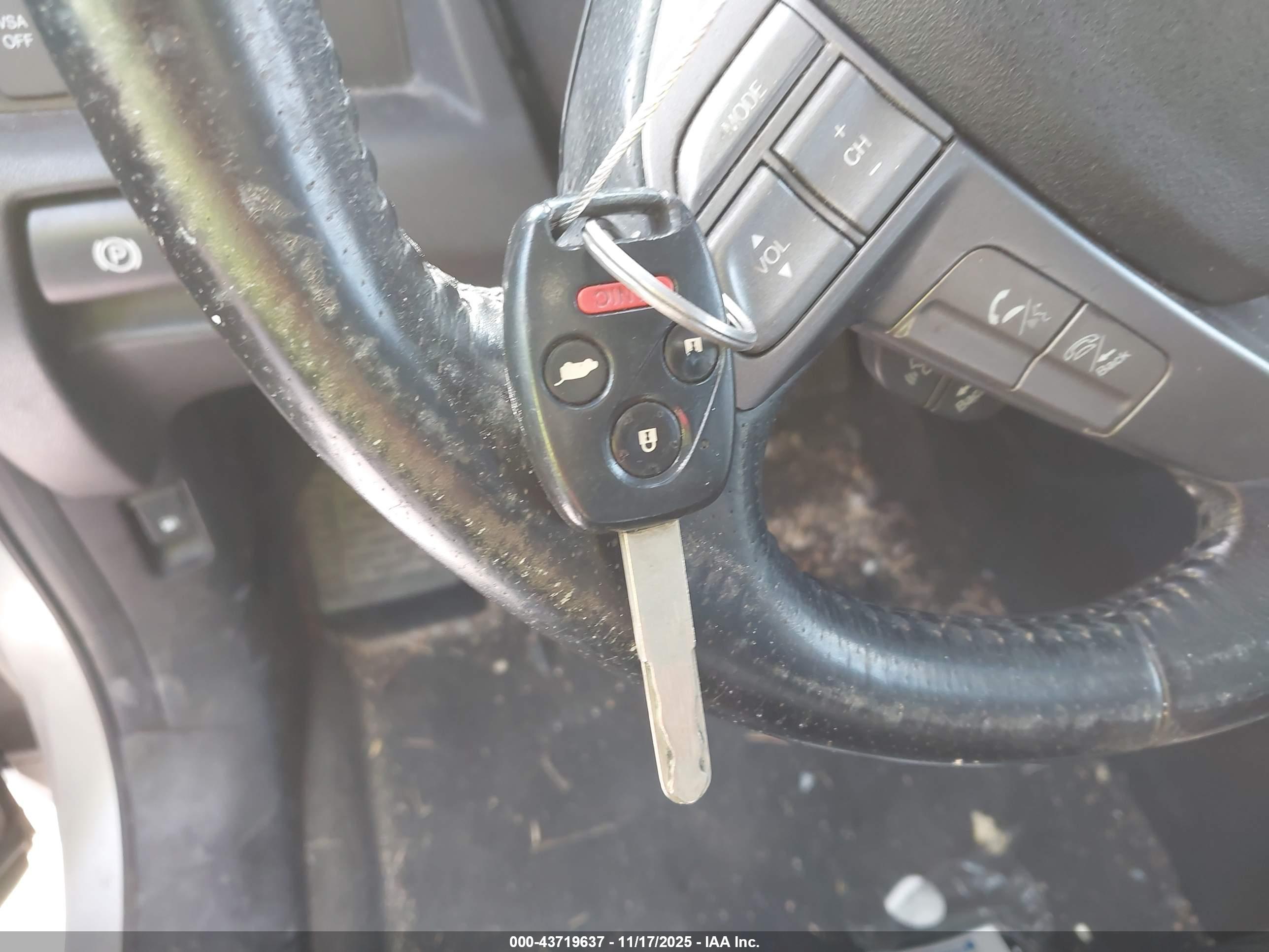 HONDA PILOT image 11