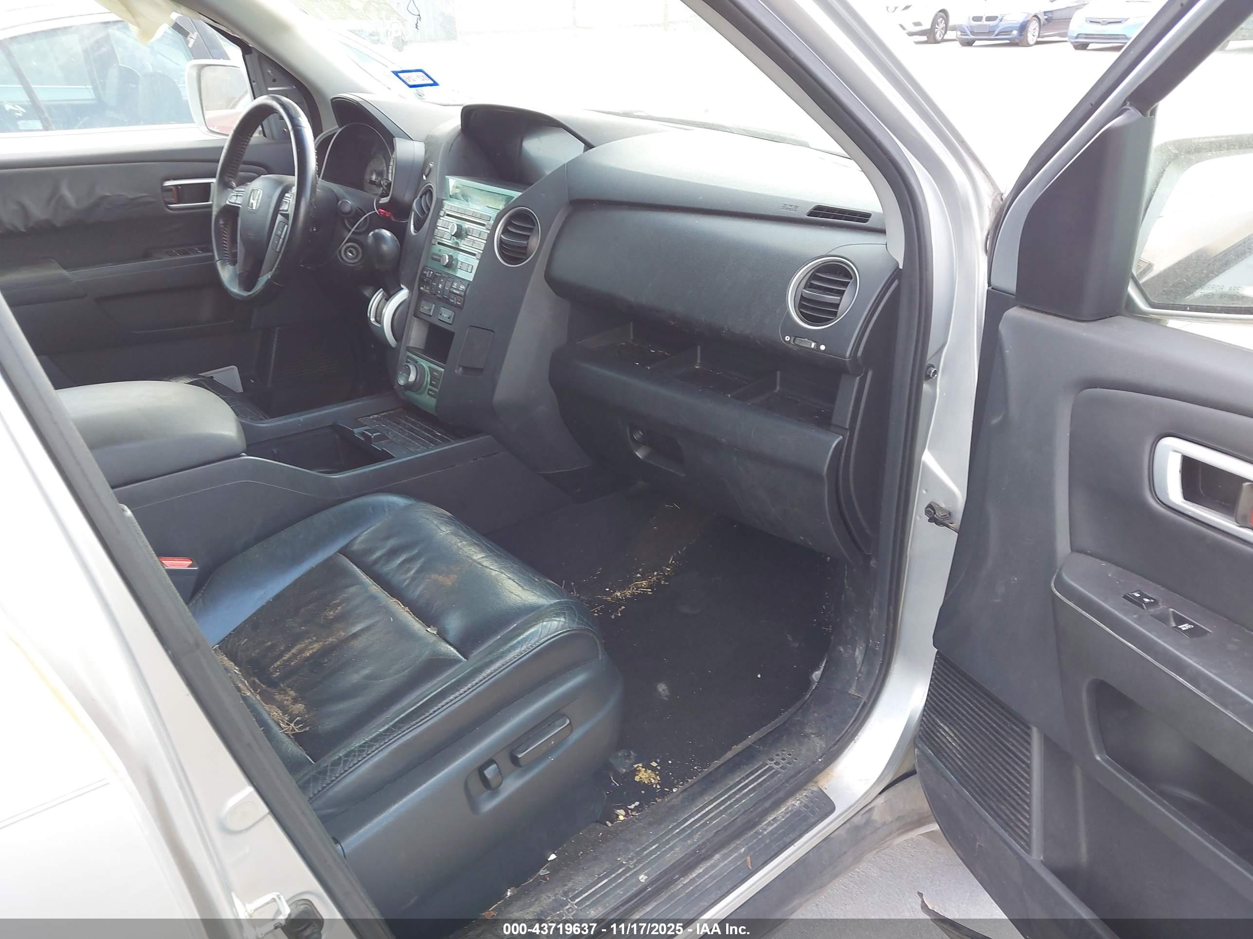 HONDA PILOT image 5
