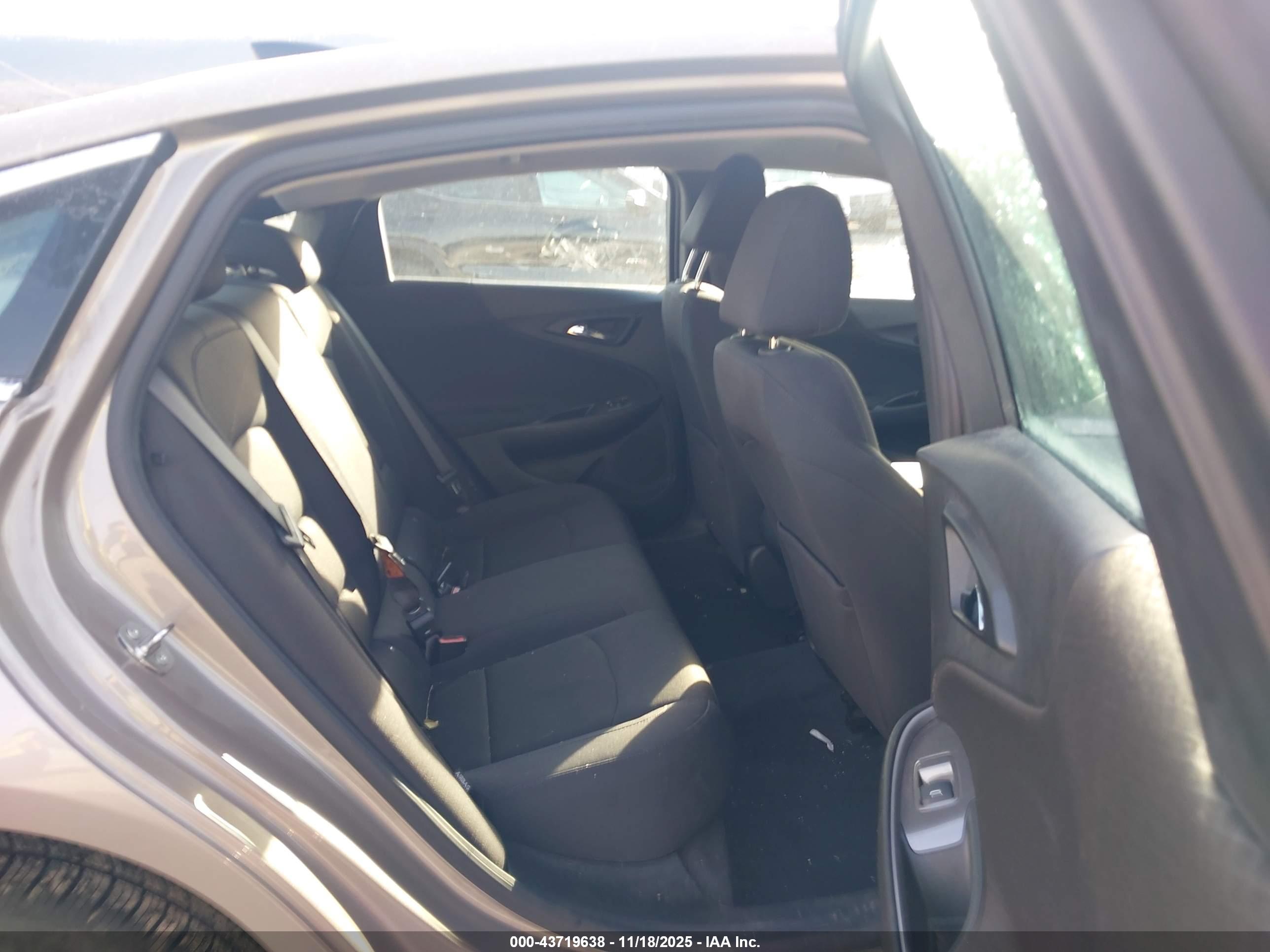 CHEVROLET MALIBU image 8