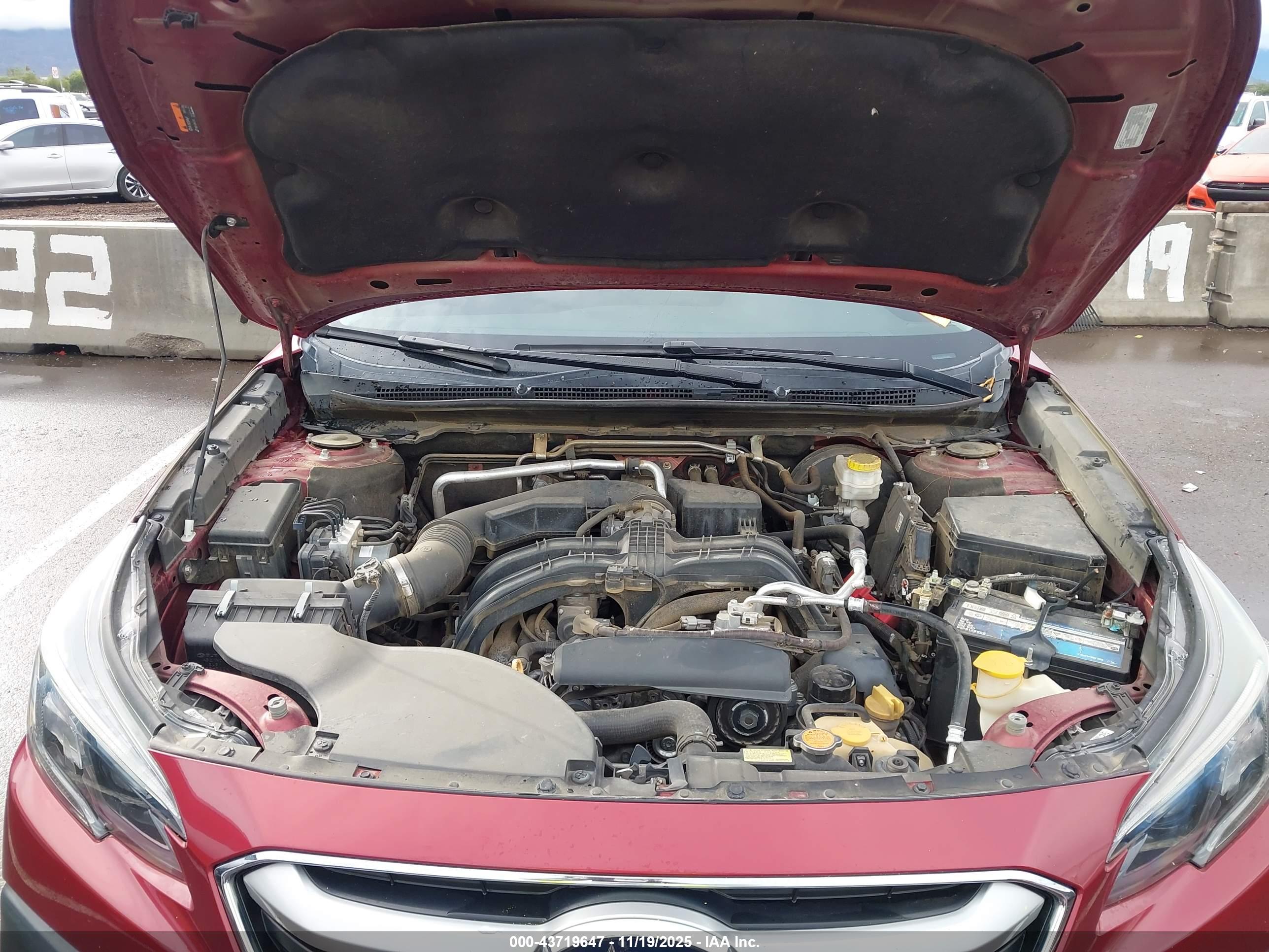 SUBARU OUTBACK image 10