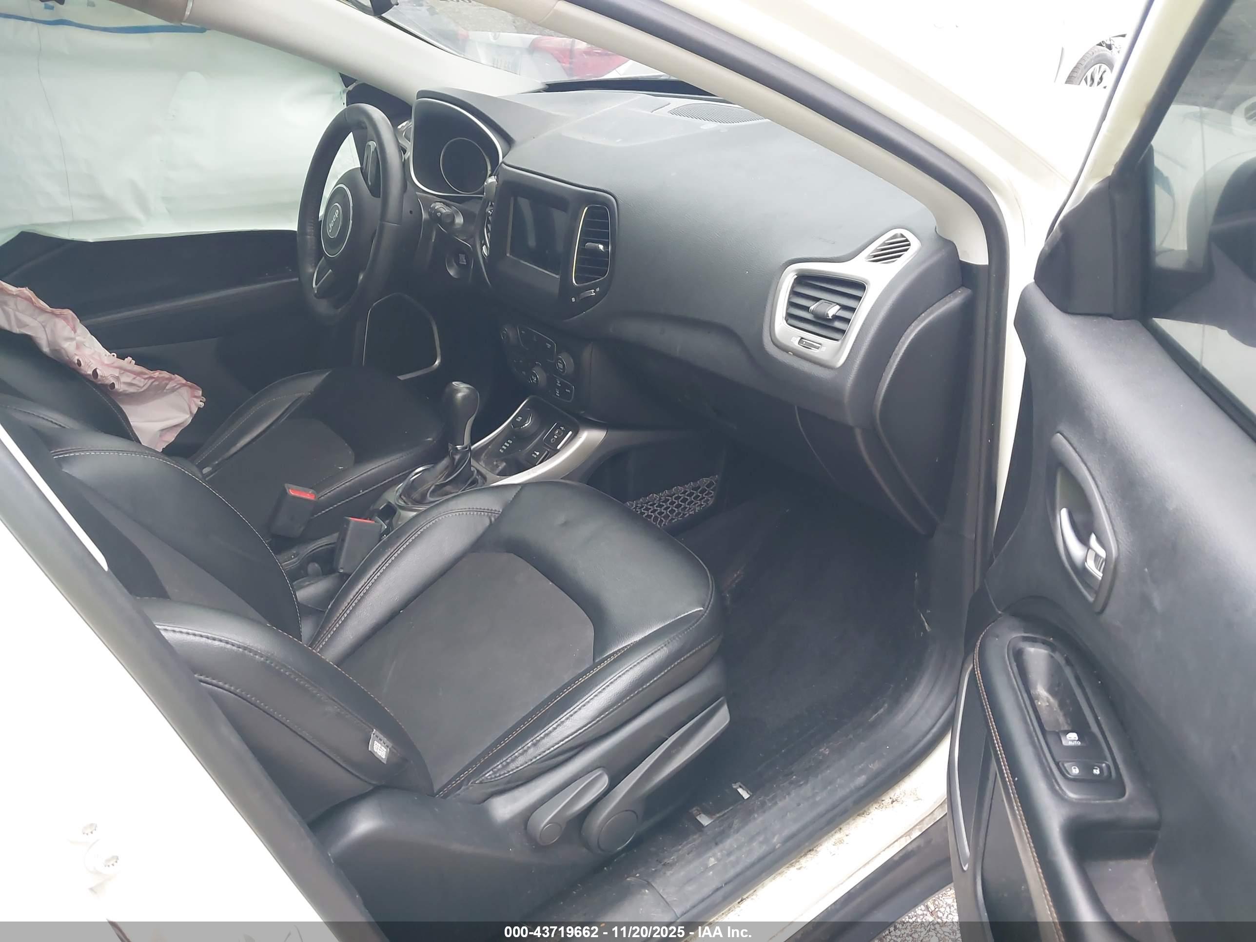 JEEP COMPASS image 5