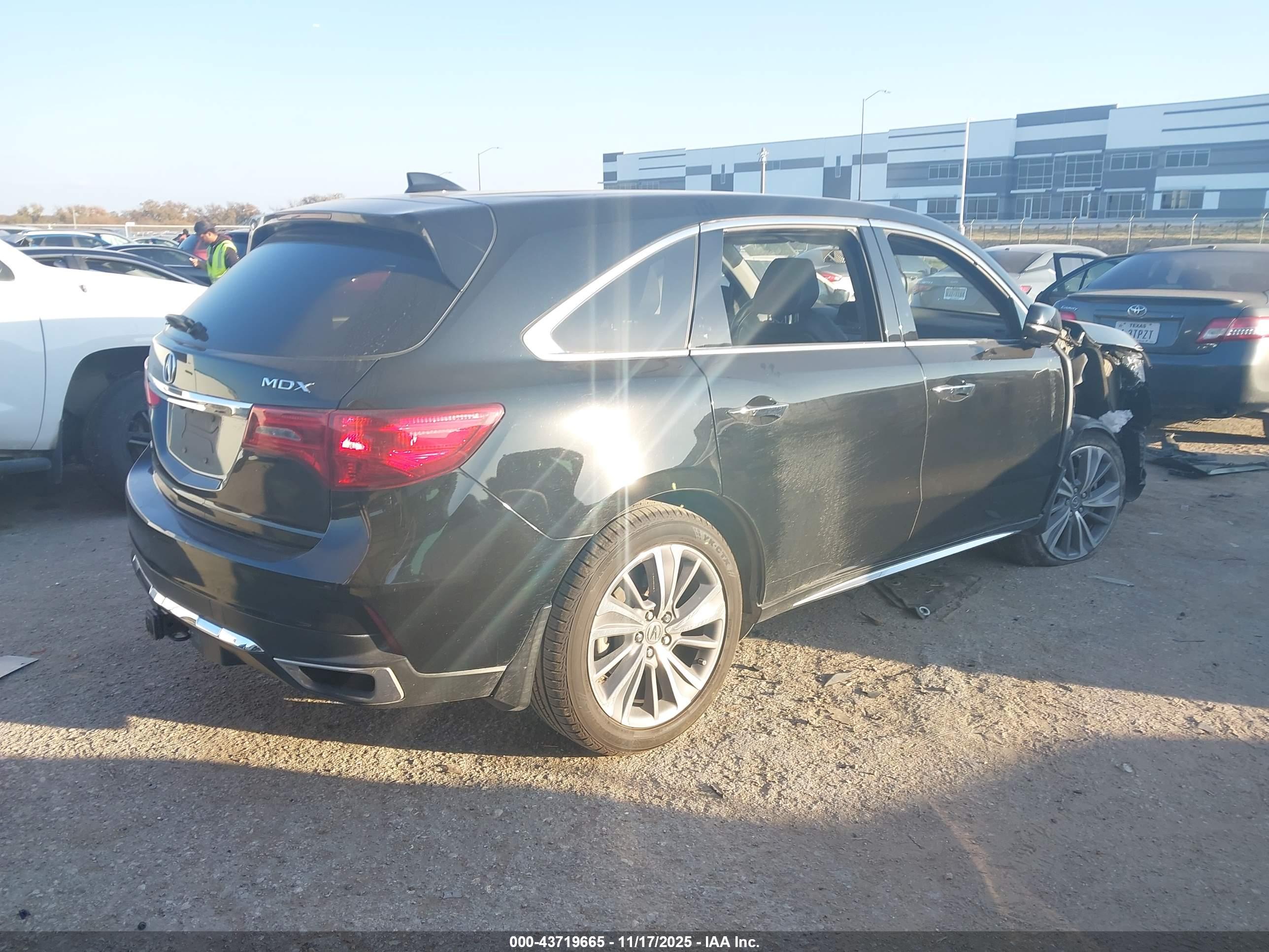 ACURA MDX image 4