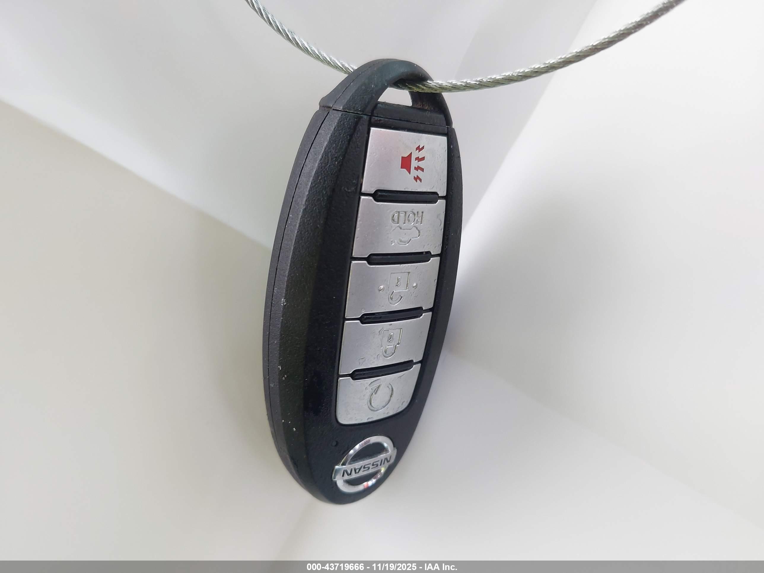 NISSAN ALTIMA image 11