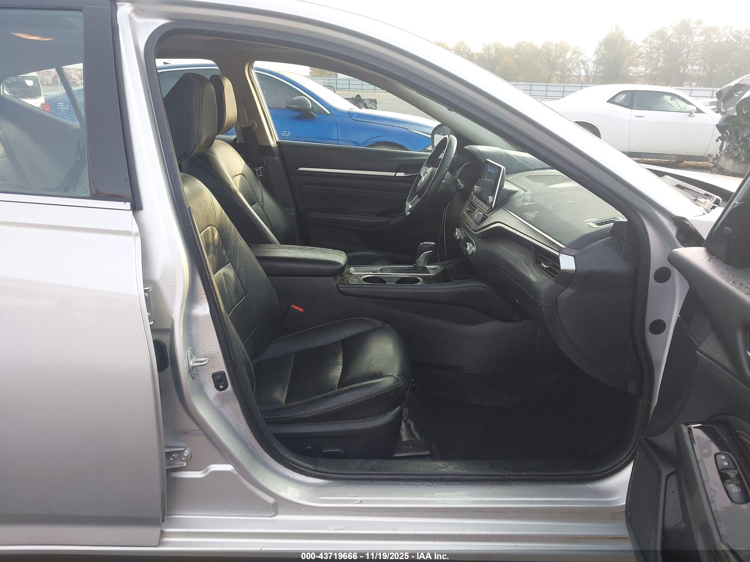 NISSAN ALTIMA image 5
