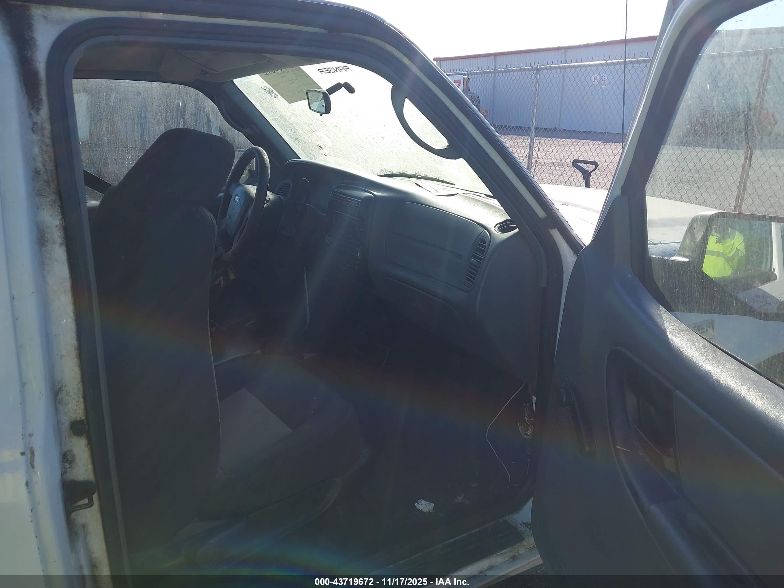 FORD RANGER image 5