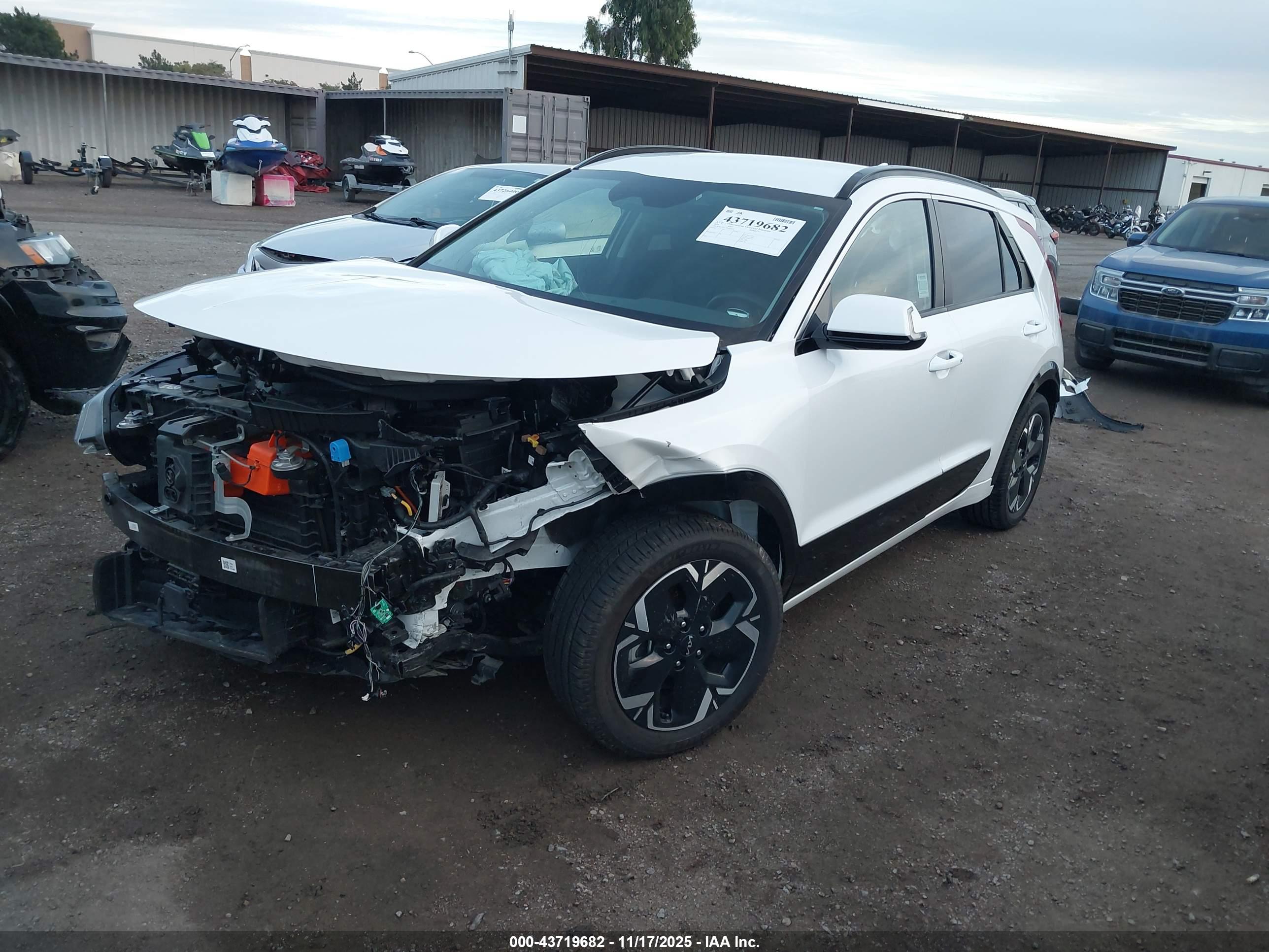 KIA NIRO image 2