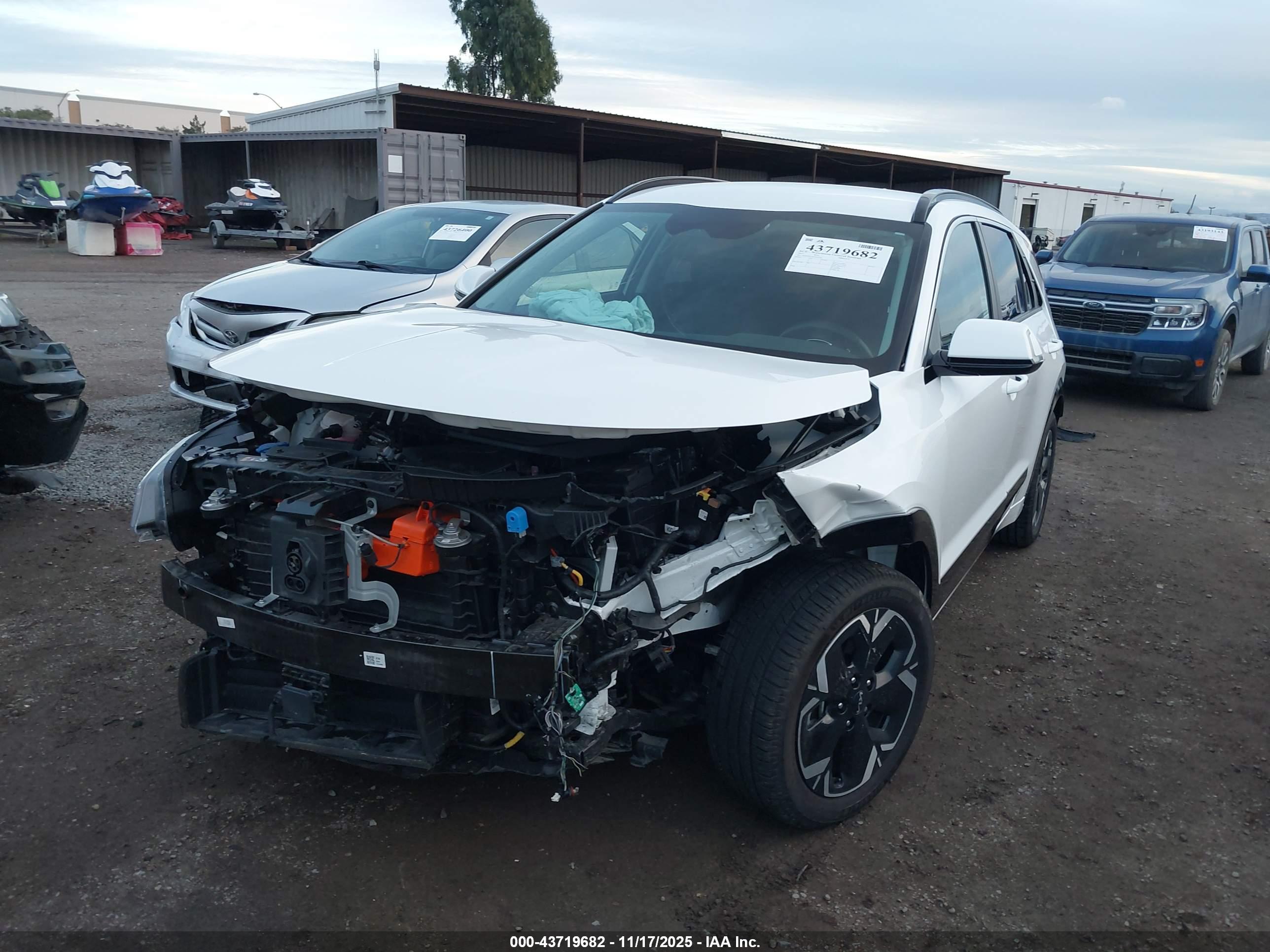 KIA NIRO image 6