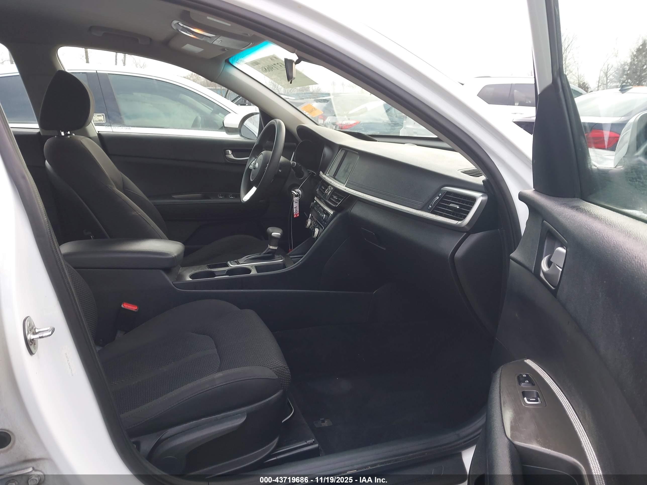 KIA OPTIMA image 5