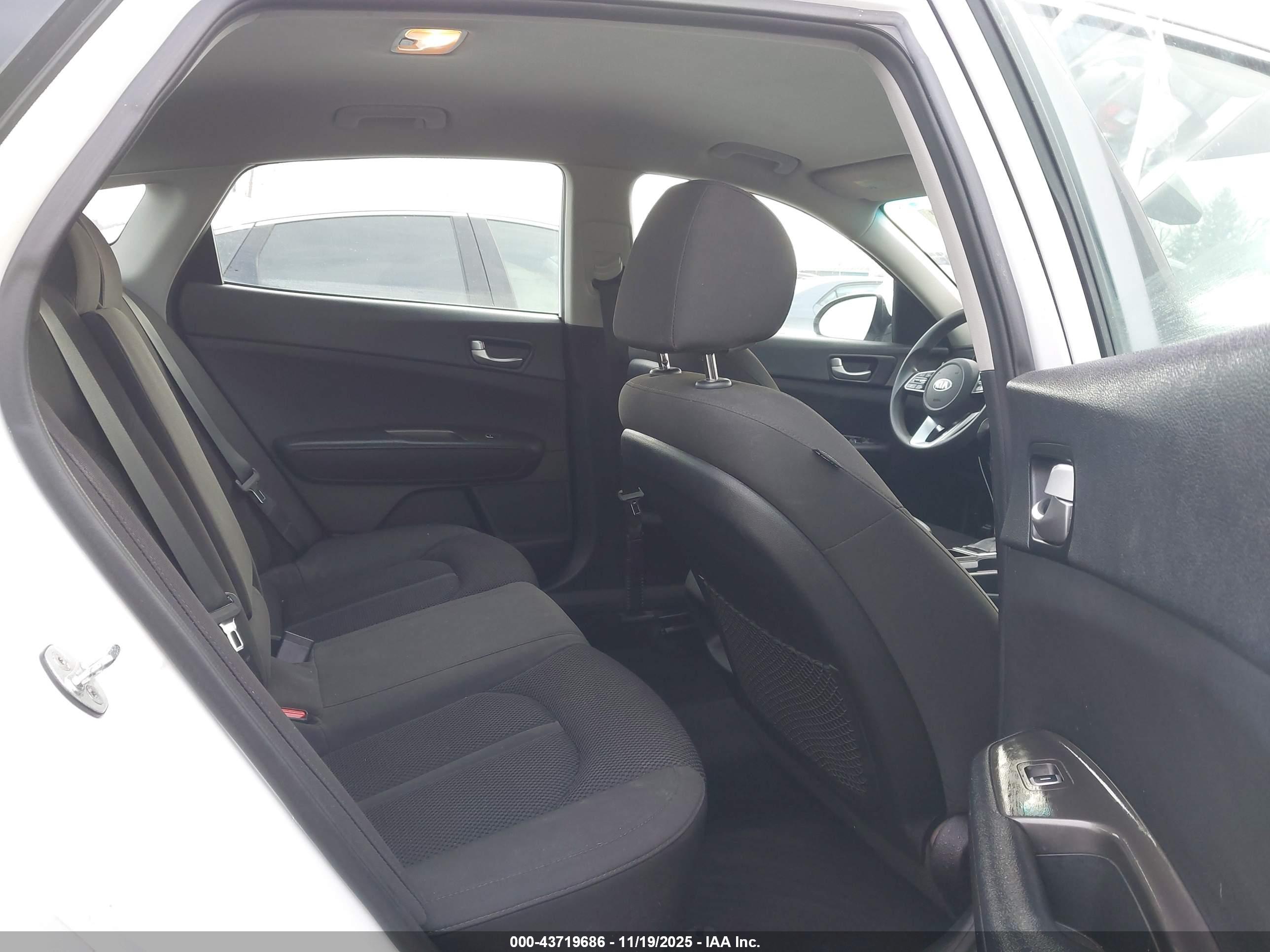 KIA OPTIMA image 8