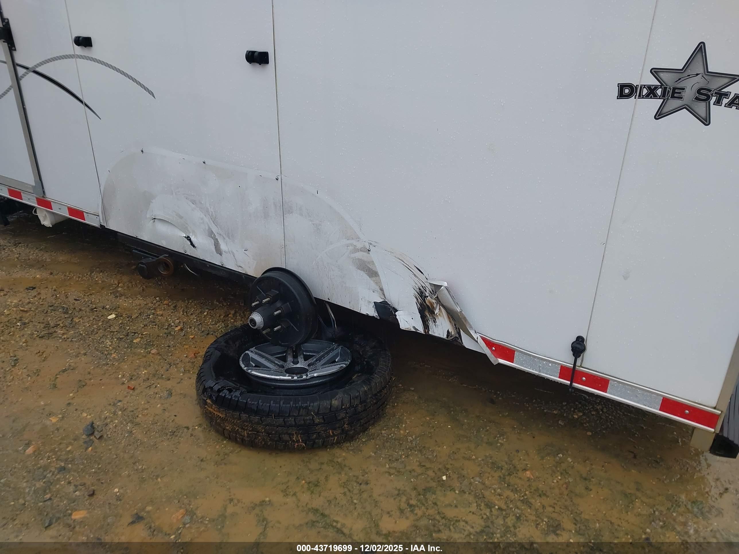 HARMAR 30' image 6