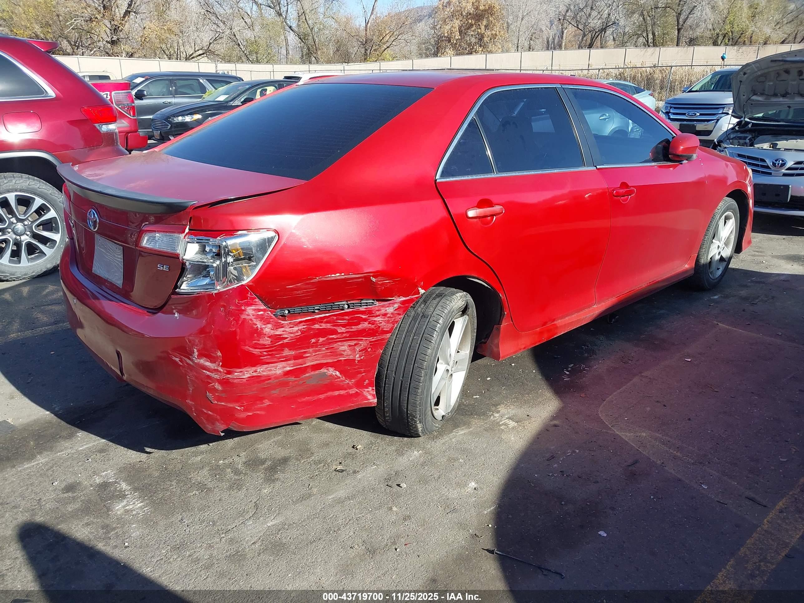 TOYOTA CAMRY image 4