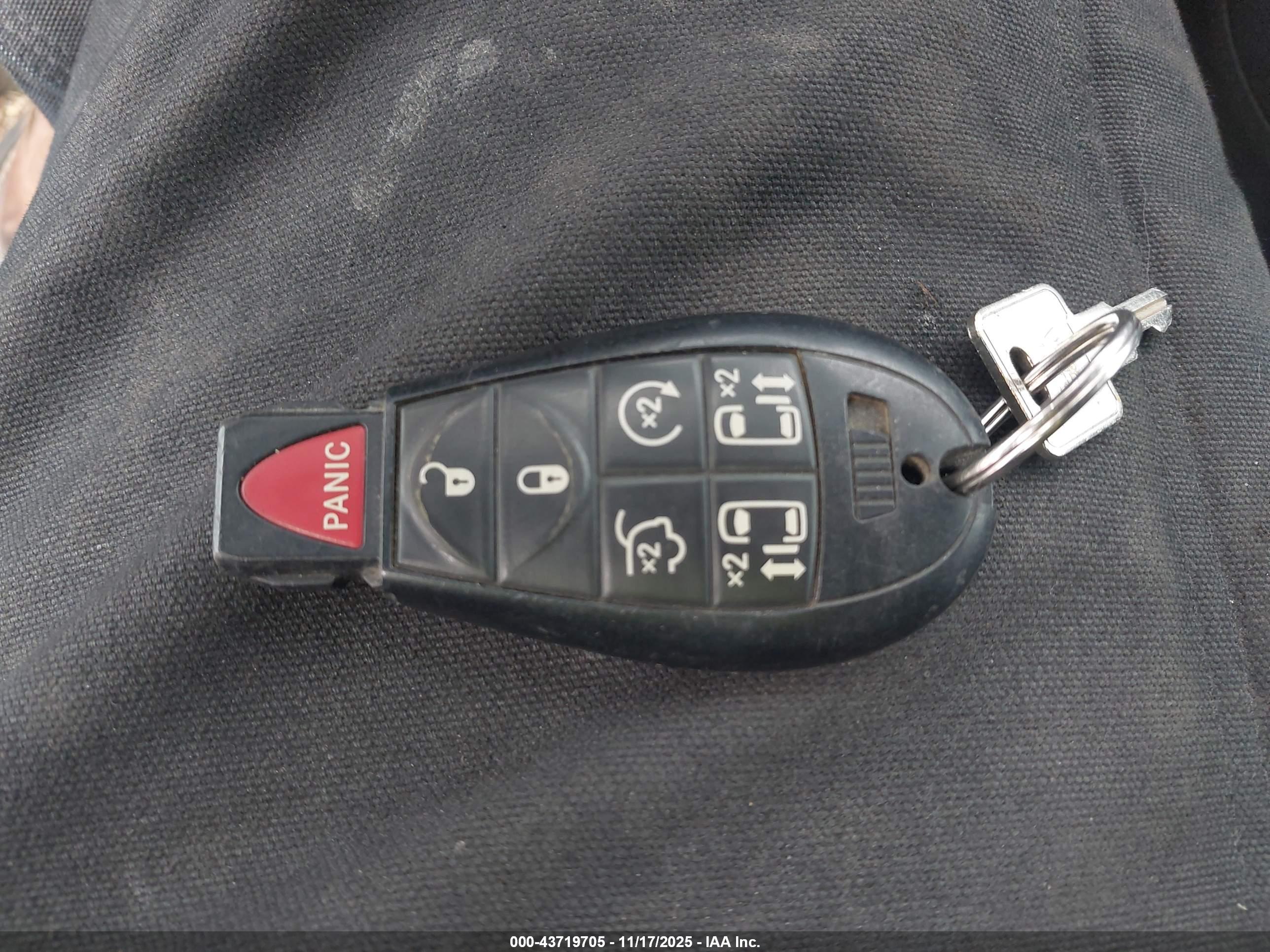 DODGE GRAND image 11