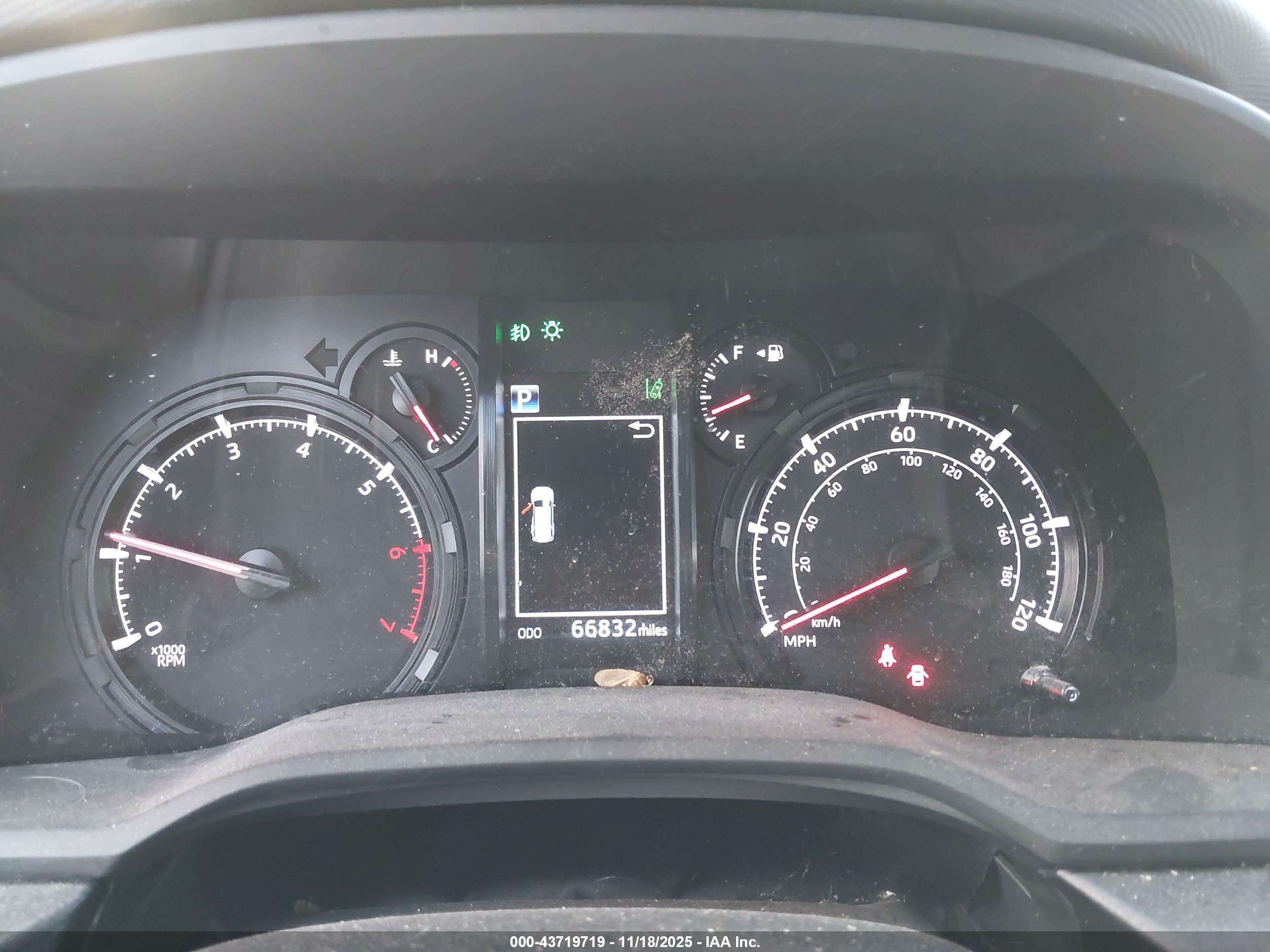 TOYOTA 4RUNNER image 7
