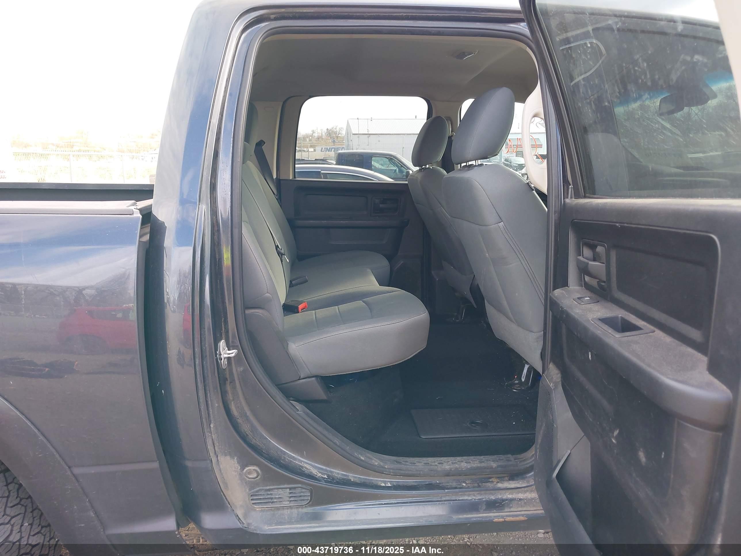 RAM 1500 image 8
