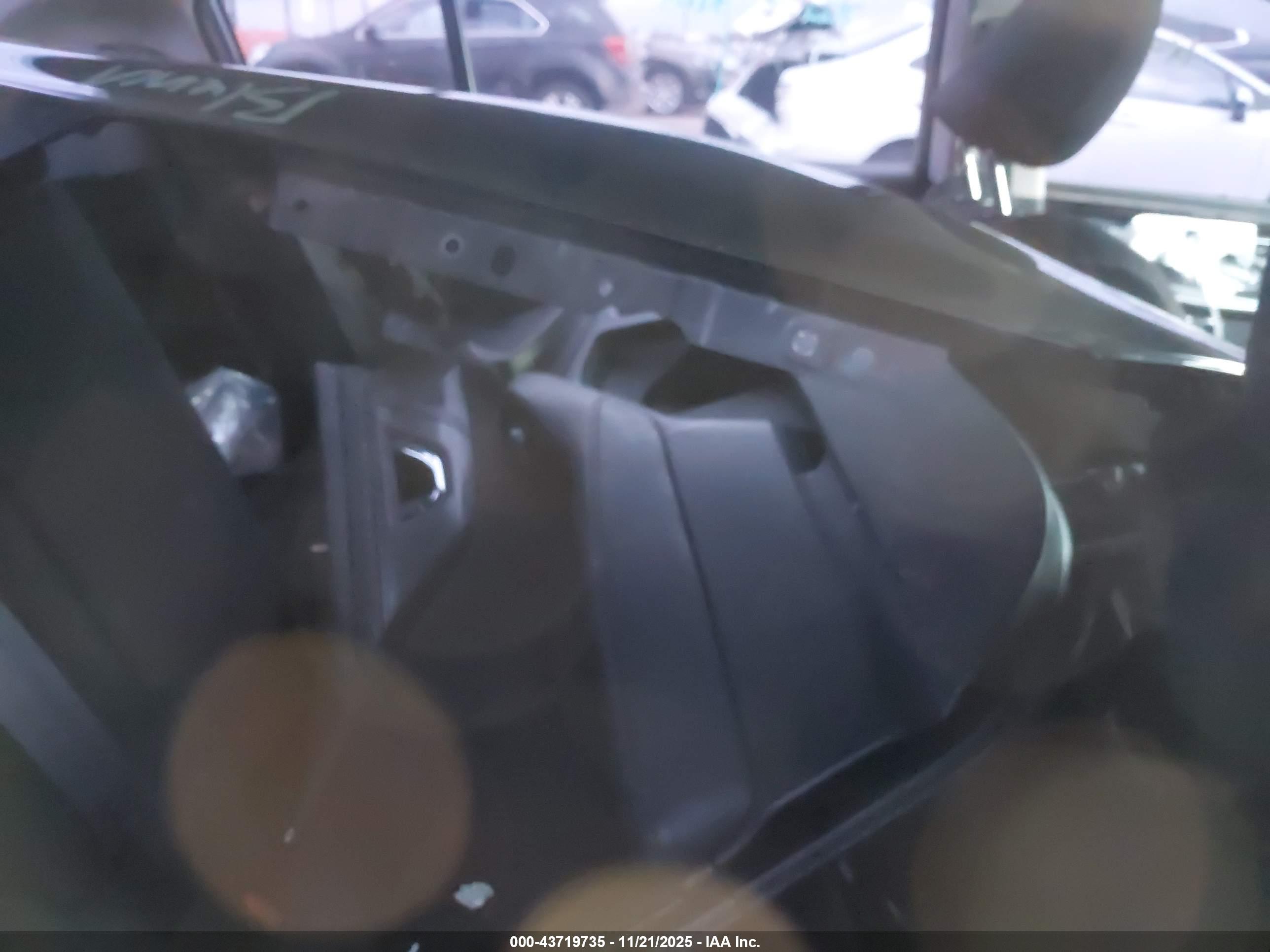 SUBARU LEGACY image 8