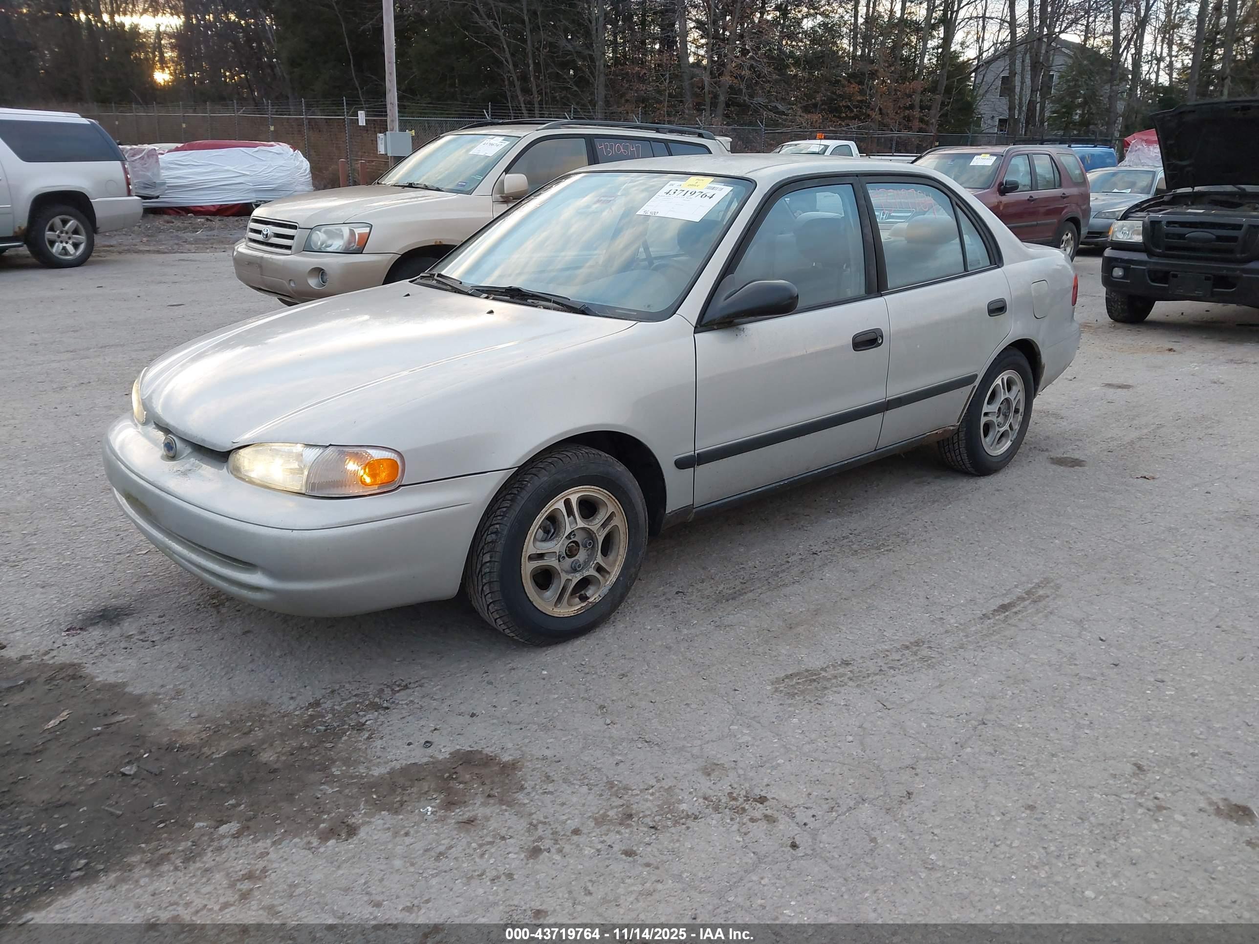 CHEVROLET PRIZM image 2