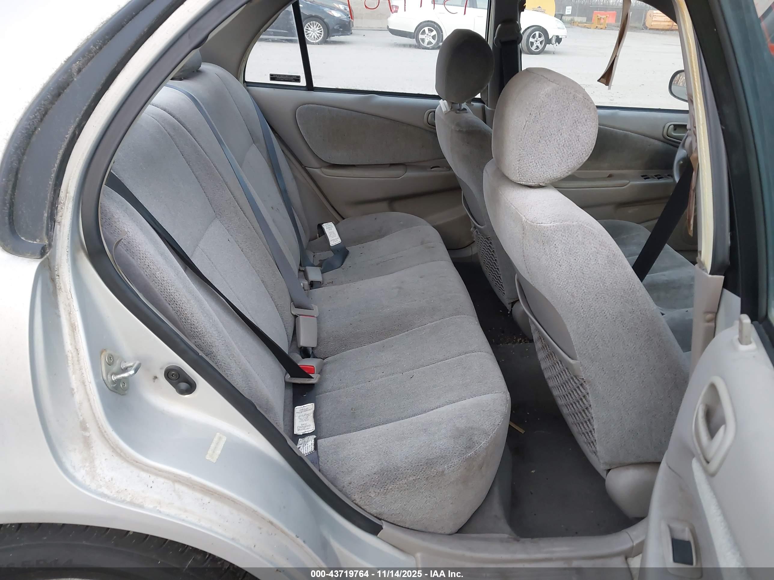 CHEVROLET PRIZM image 8
