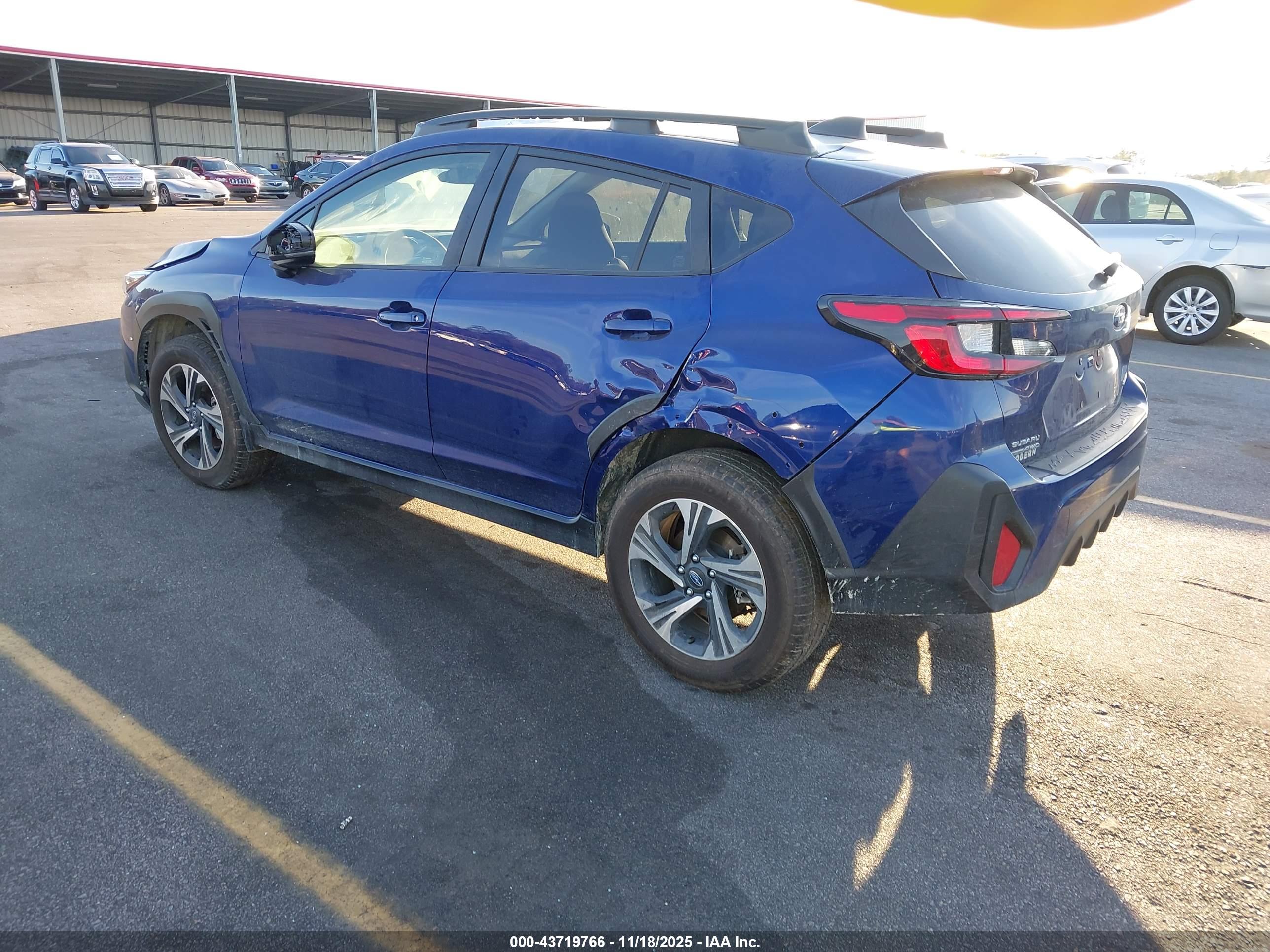 SUBARU CROSSTREK image 3
