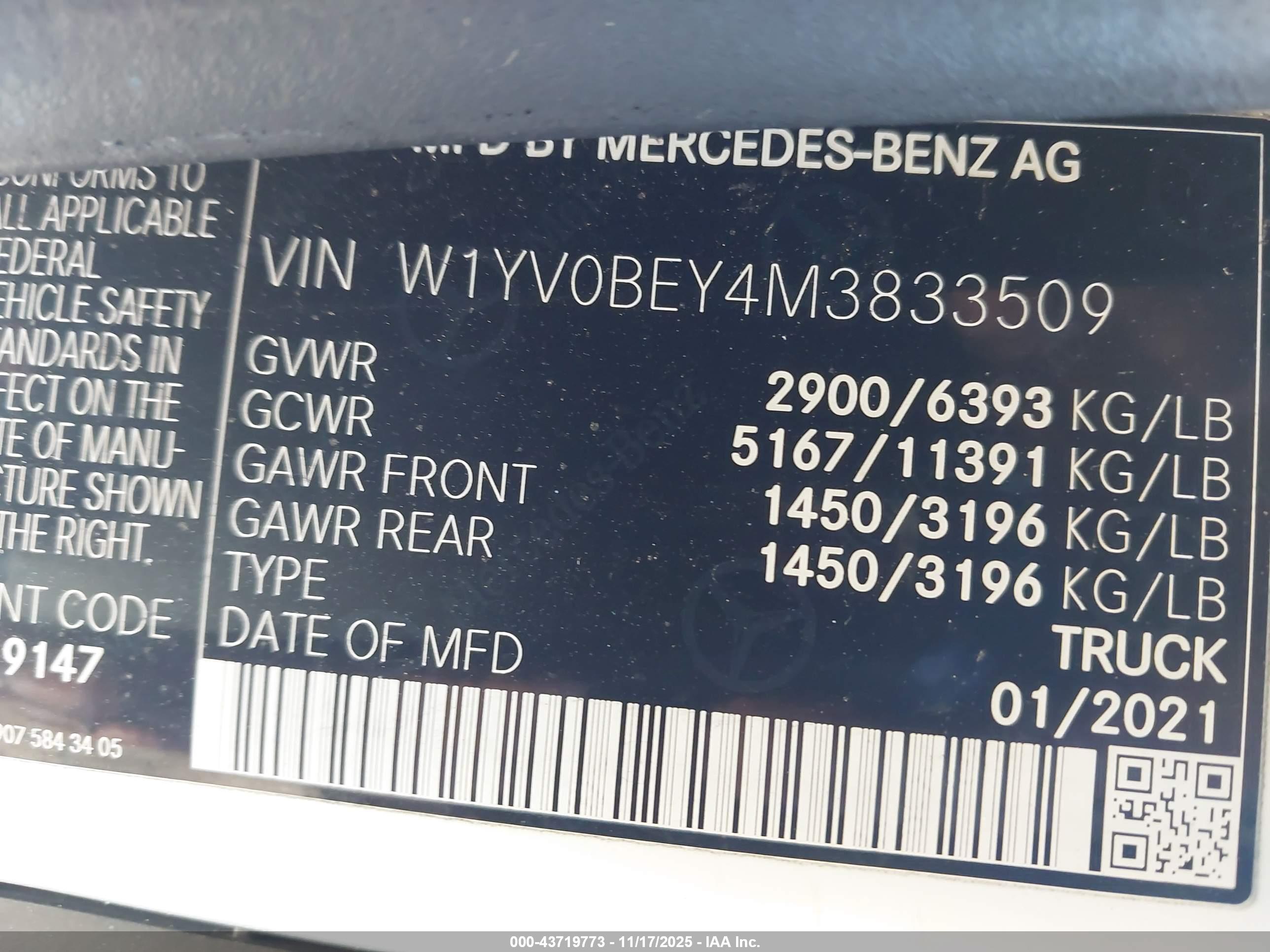 MERCEDES-BENZ METRIS image 9