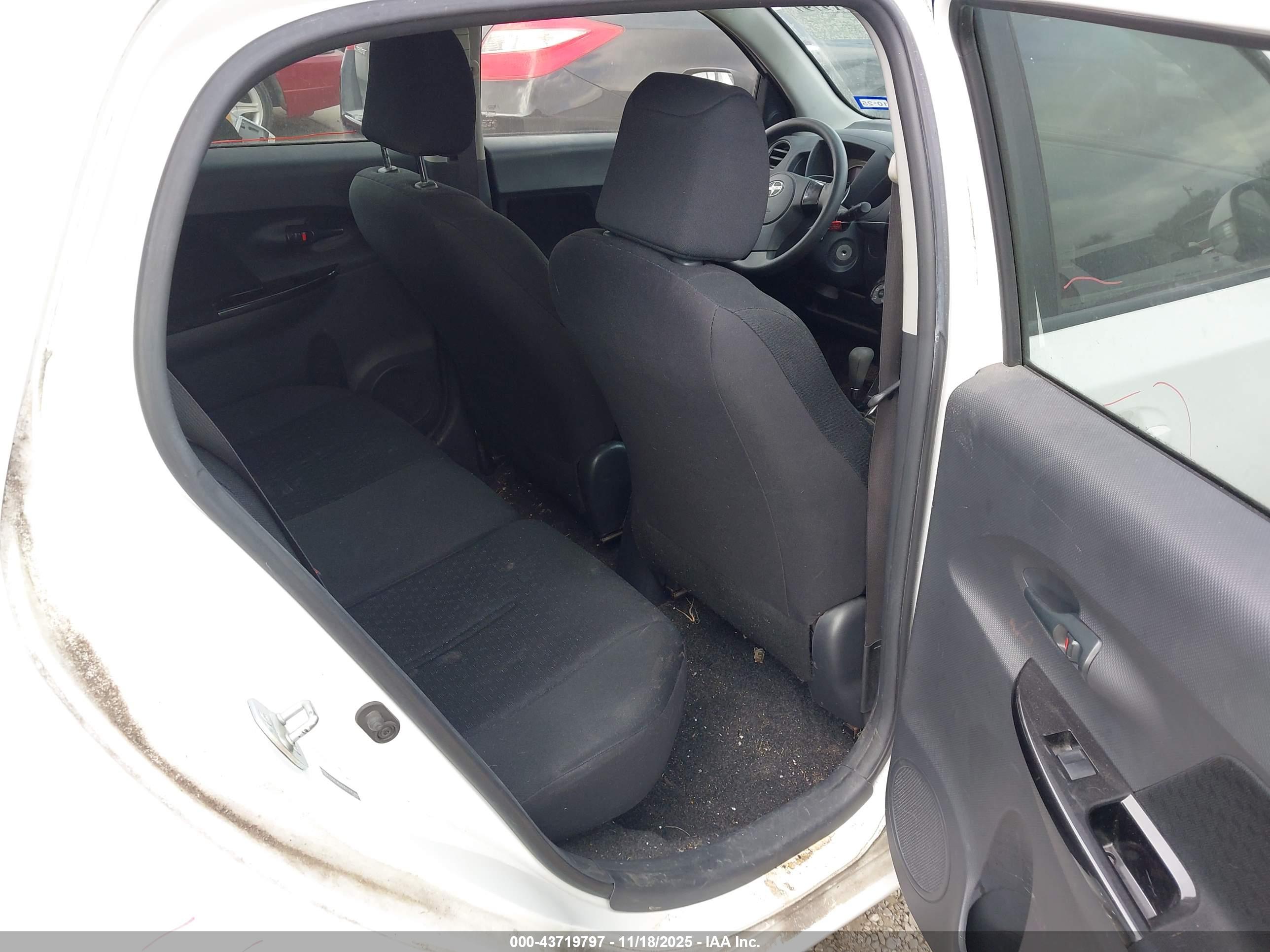 SCION XD image 8