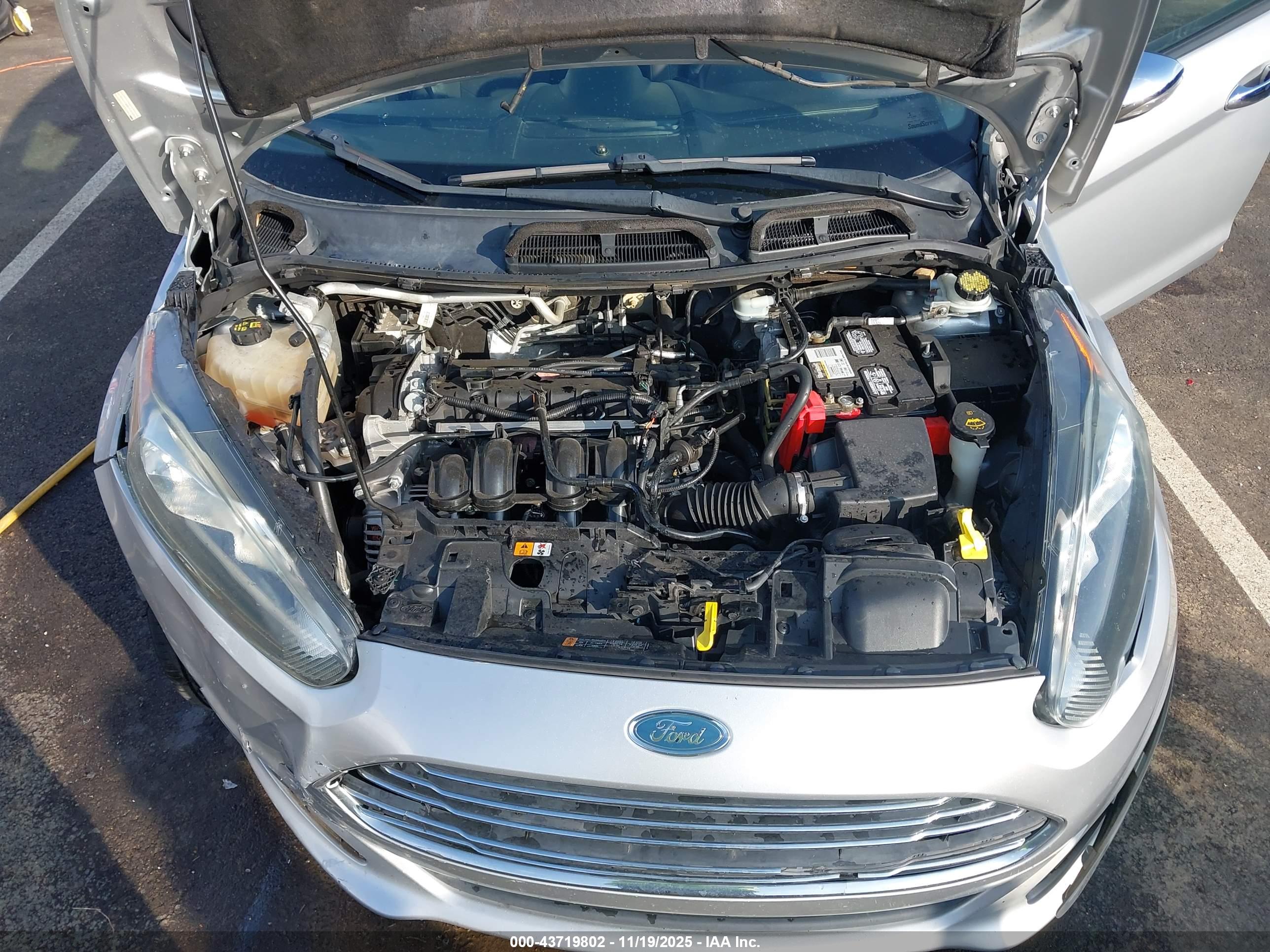 FORD FIESTA image 10