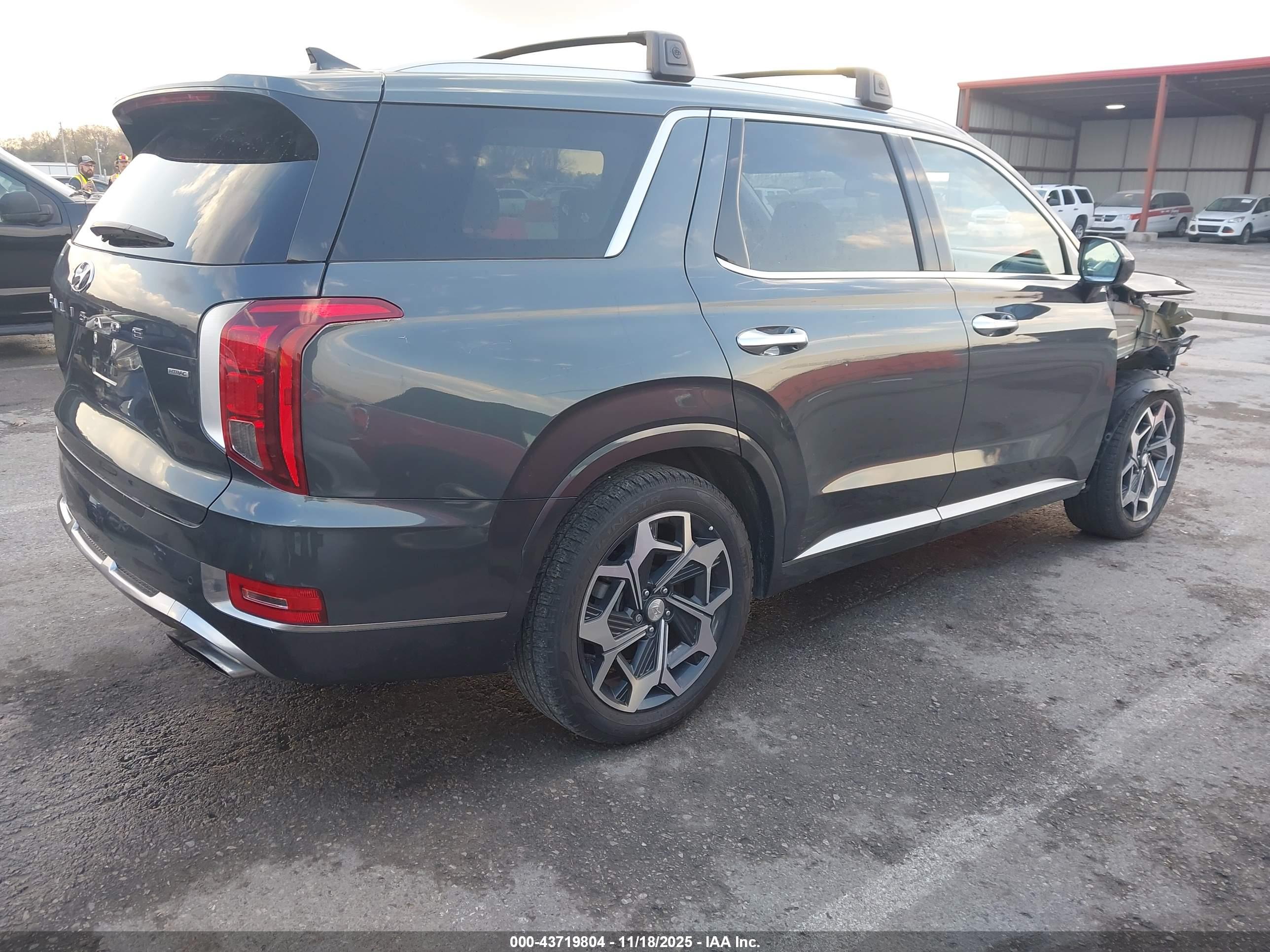 HYUNDAI PALISADE image 4
