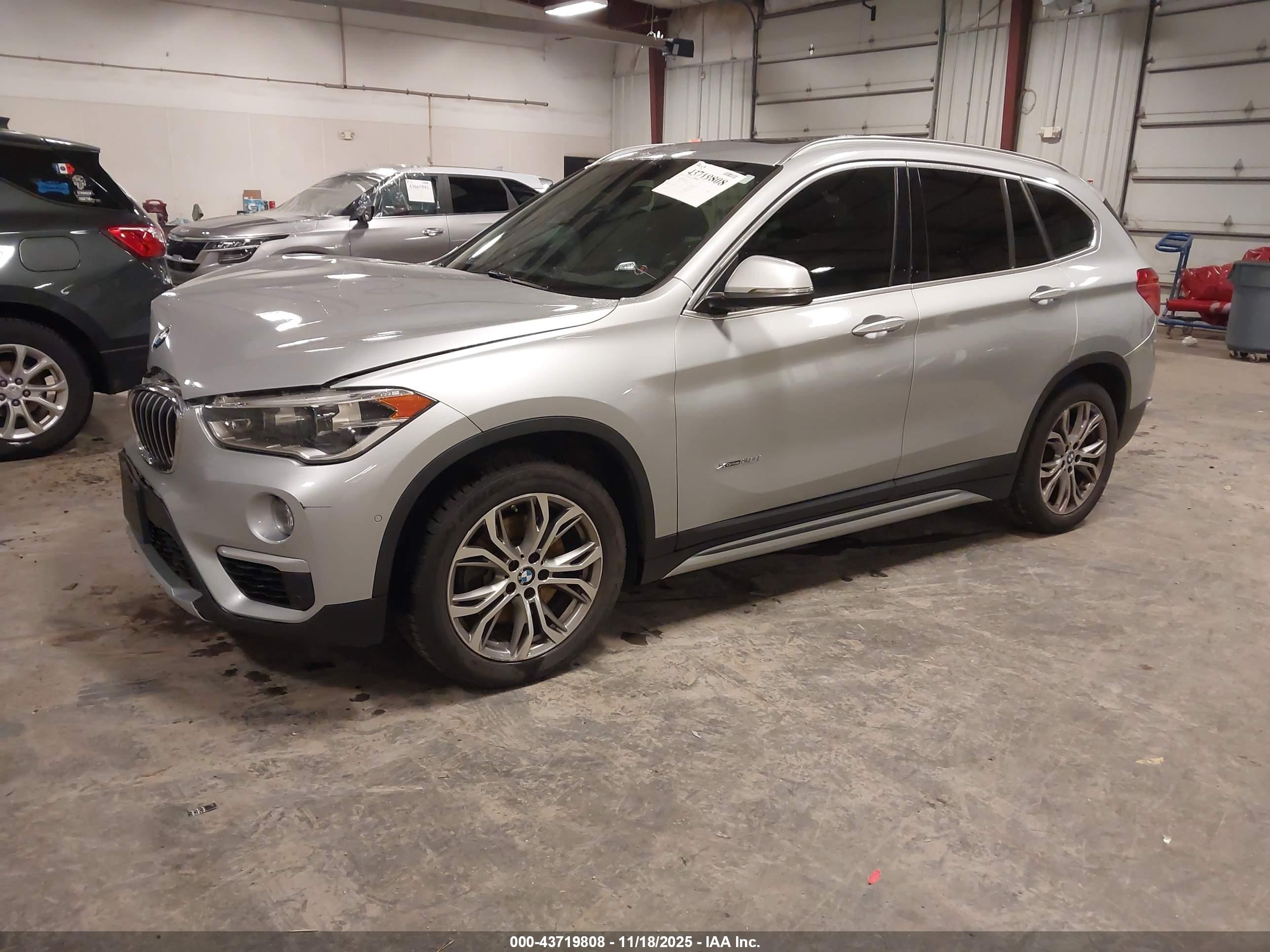 BMW X1 image 2