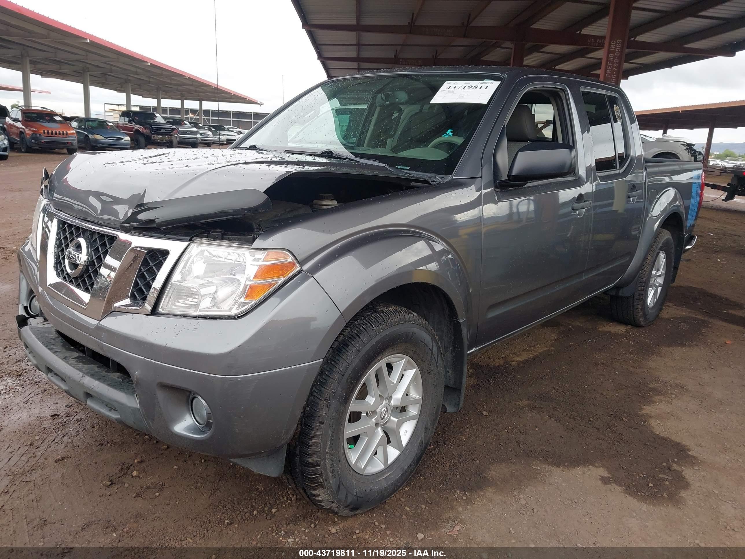 NISSAN FRONTIER image 2