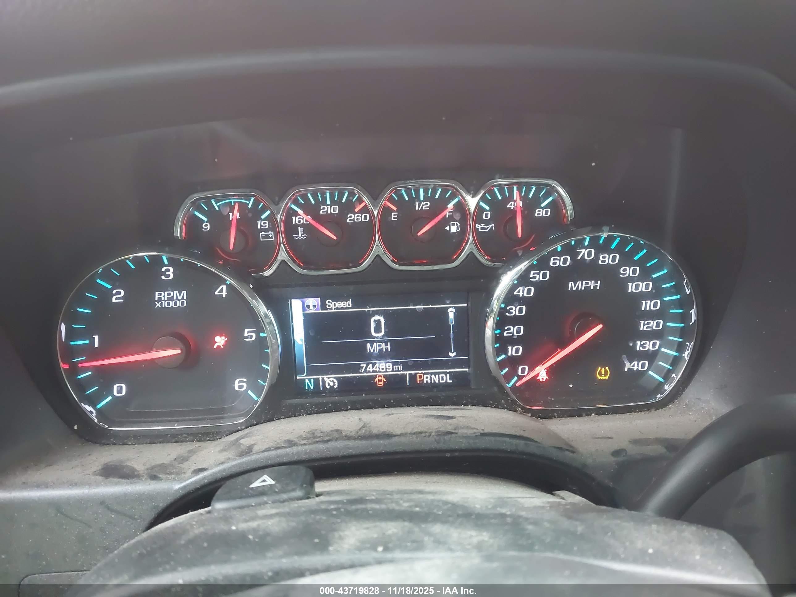 CHEVROLET SILVERADO image 7