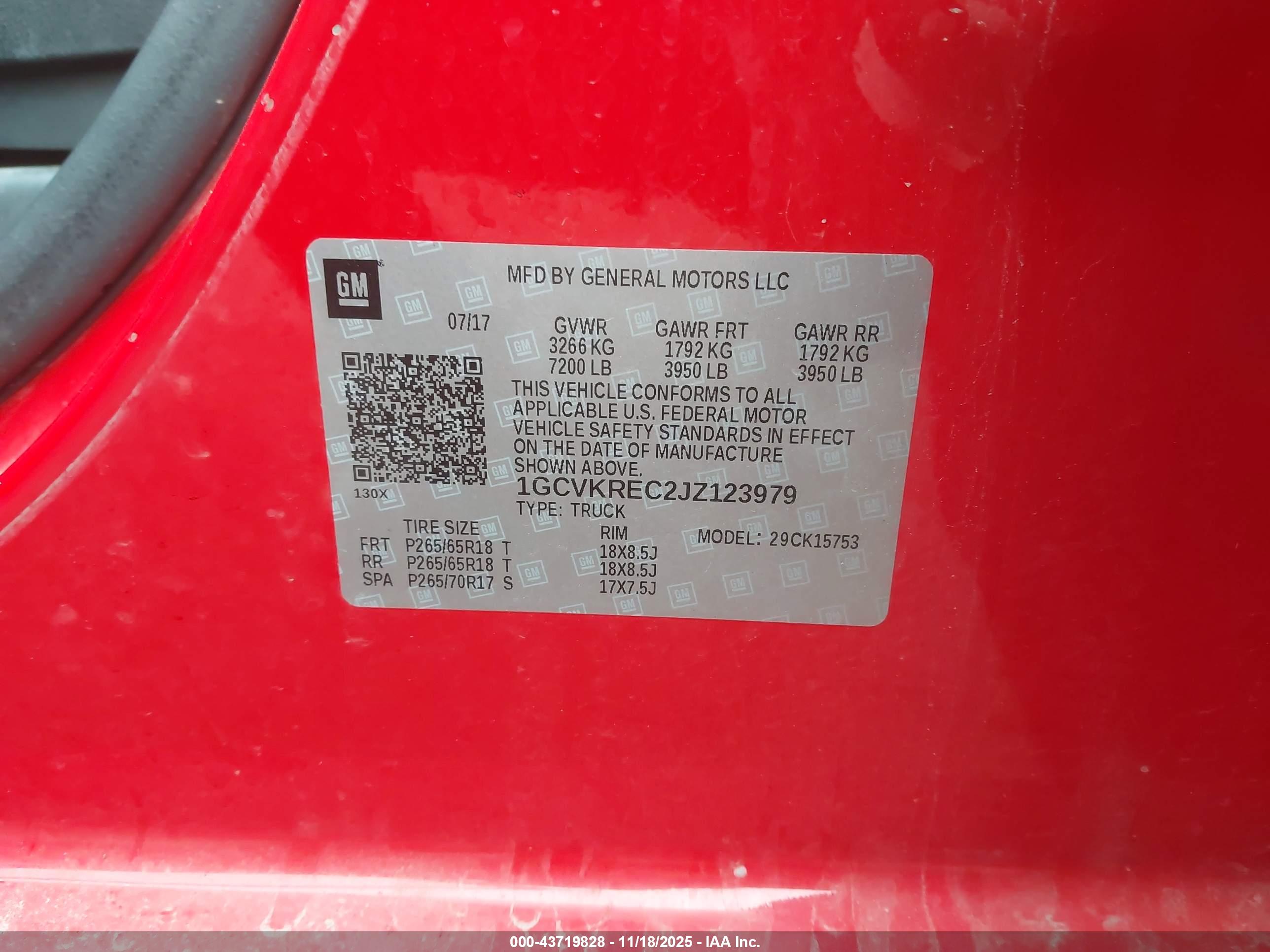 CHEVROLET SILVERADO image 9