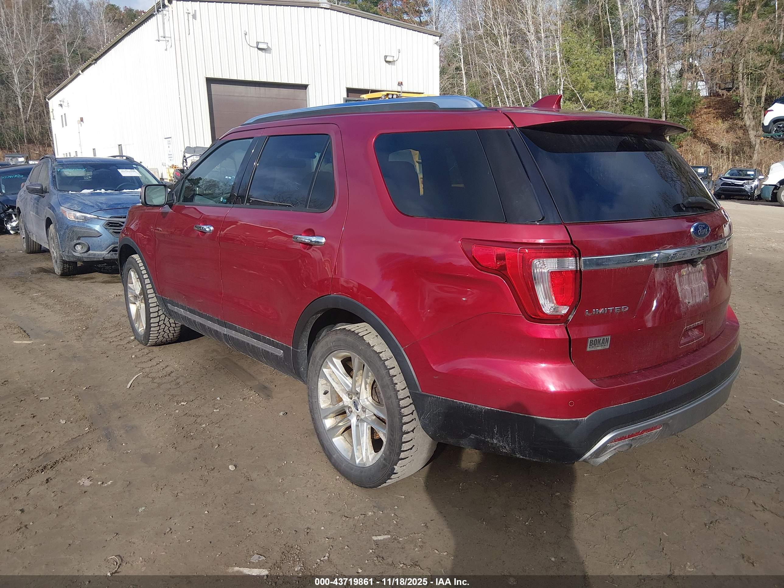 FORD EXPLORER image 3