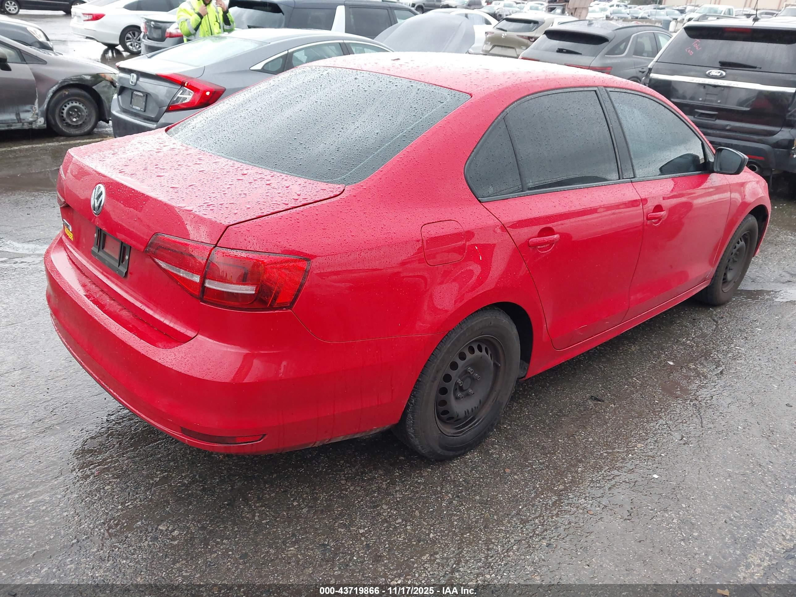 VOLKSWAGEN JETTA image 4