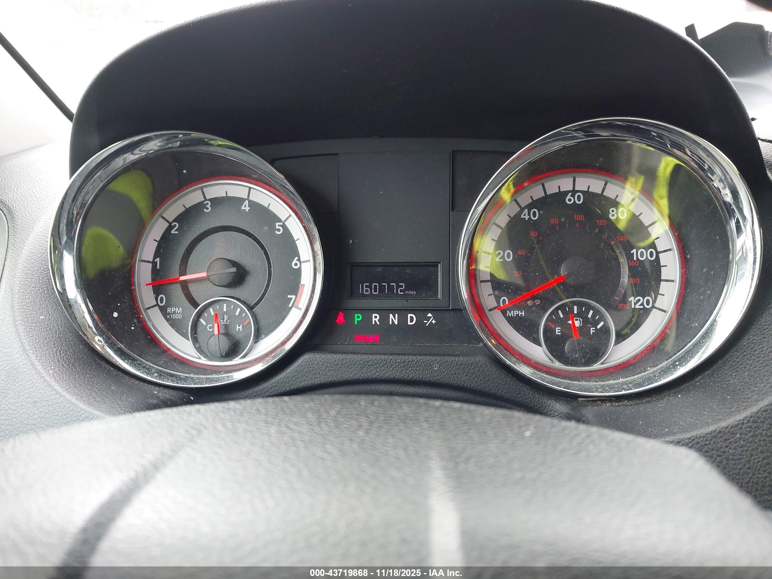 DODGE GRAND image 7
